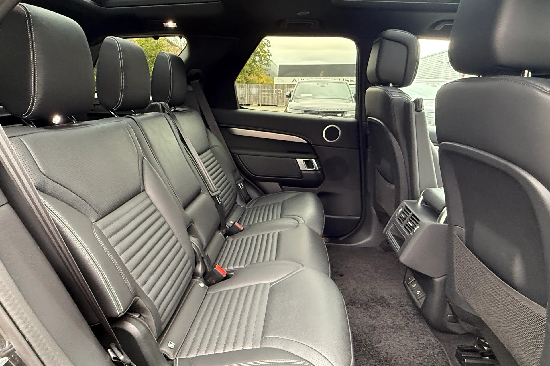 LAND ROVER DISCOVERY thumbnail image number 33