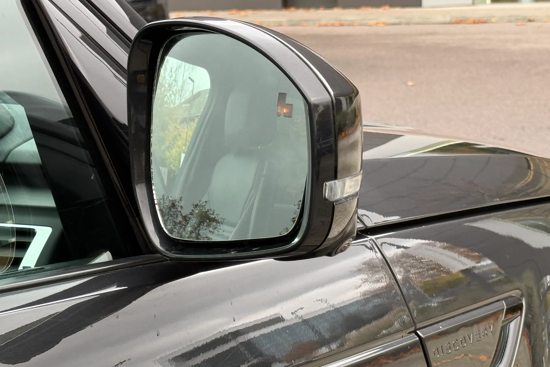 LAND ROVER DISCOVERY thumbnail image number 17