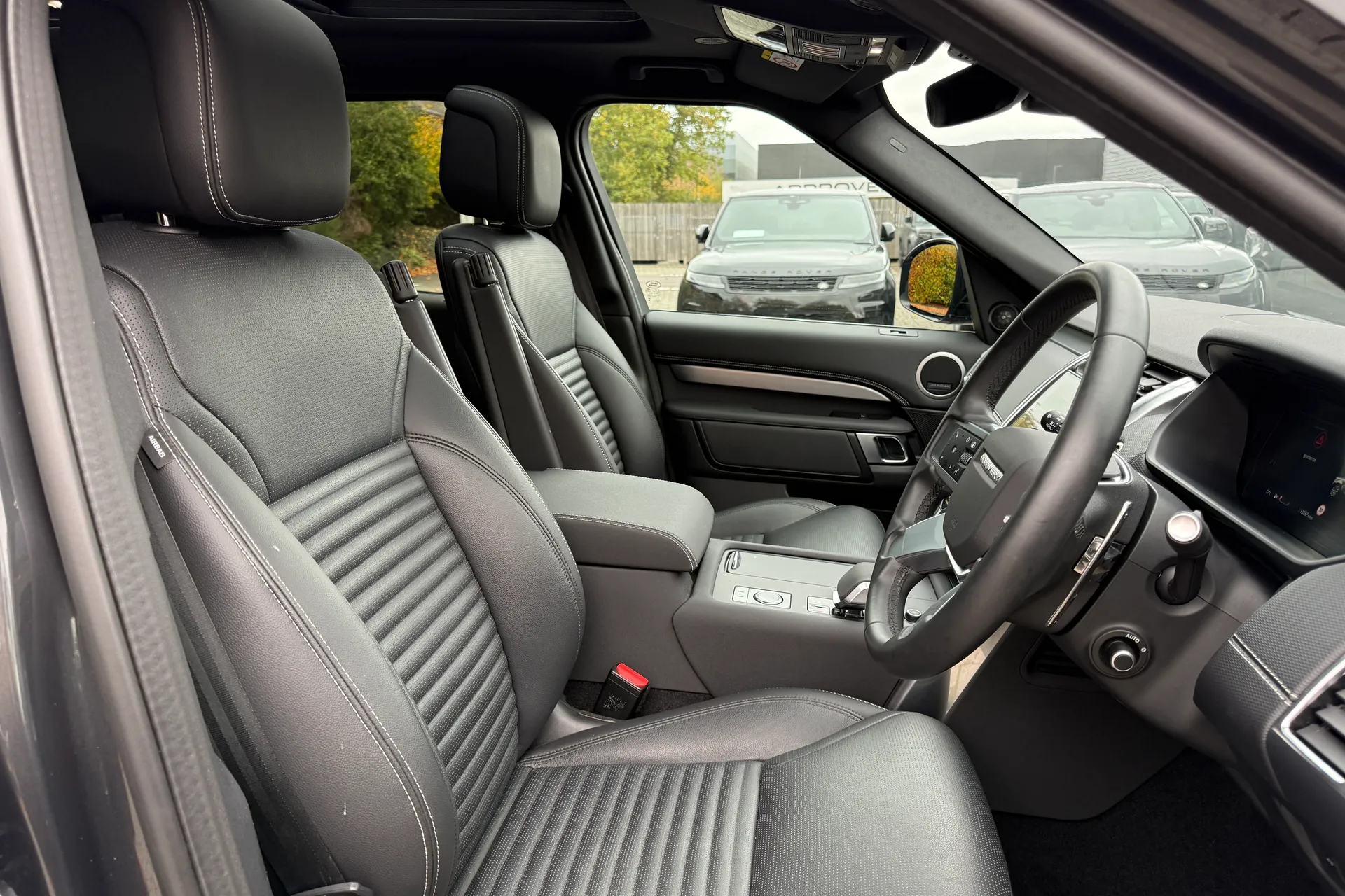 LAND ROVER DISCOVERY thumbnail image number 38