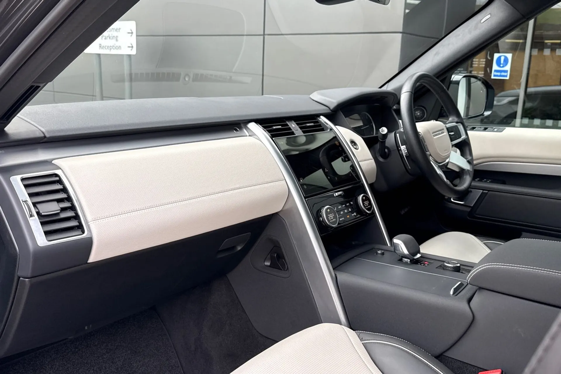 LAND ROVER DISCOVERY thumbnail image number 53