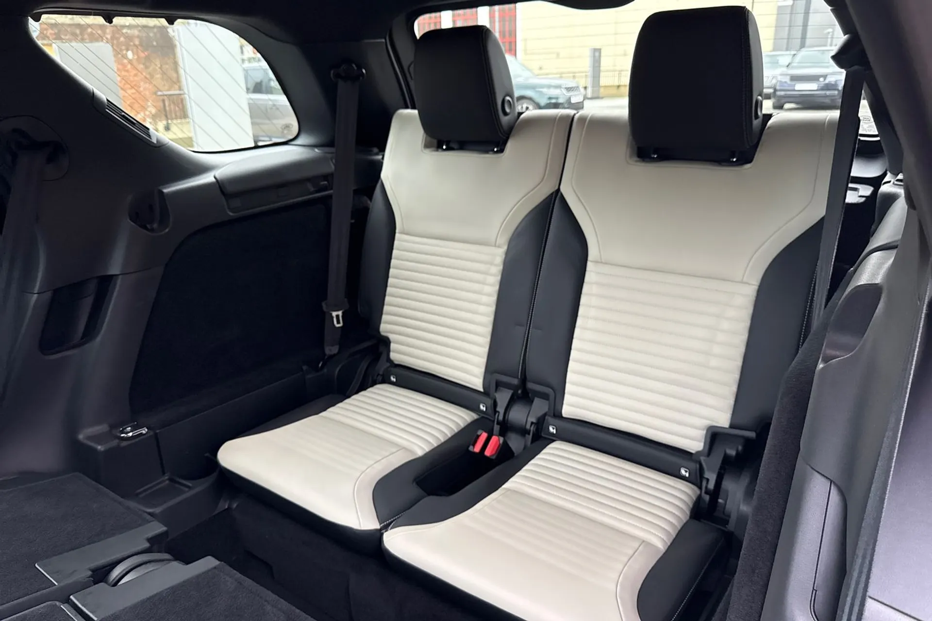 LAND ROVER DISCOVERY thumbnail image number 50