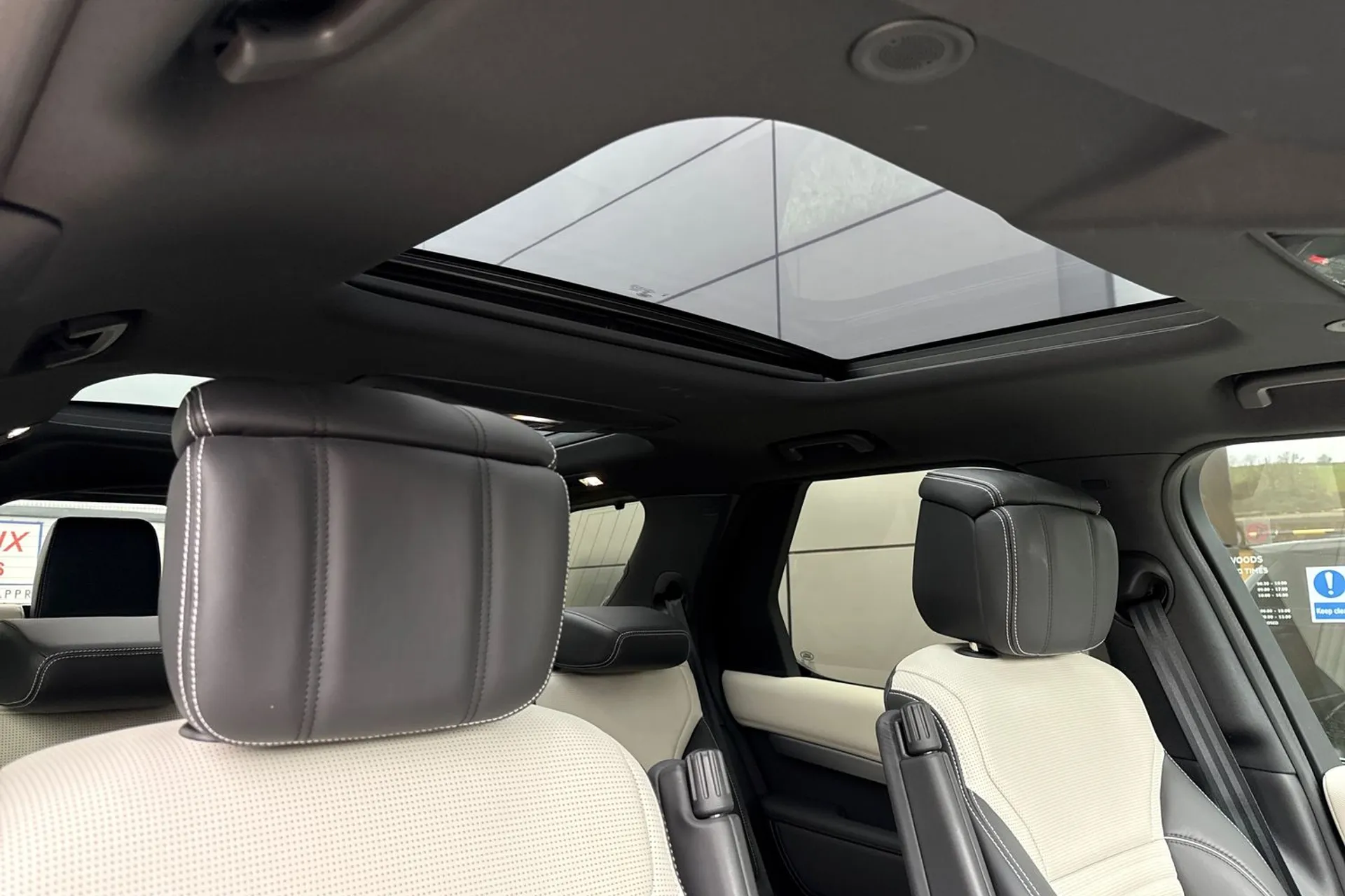 LAND ROVER DISCOVERY thumbnail image number 10