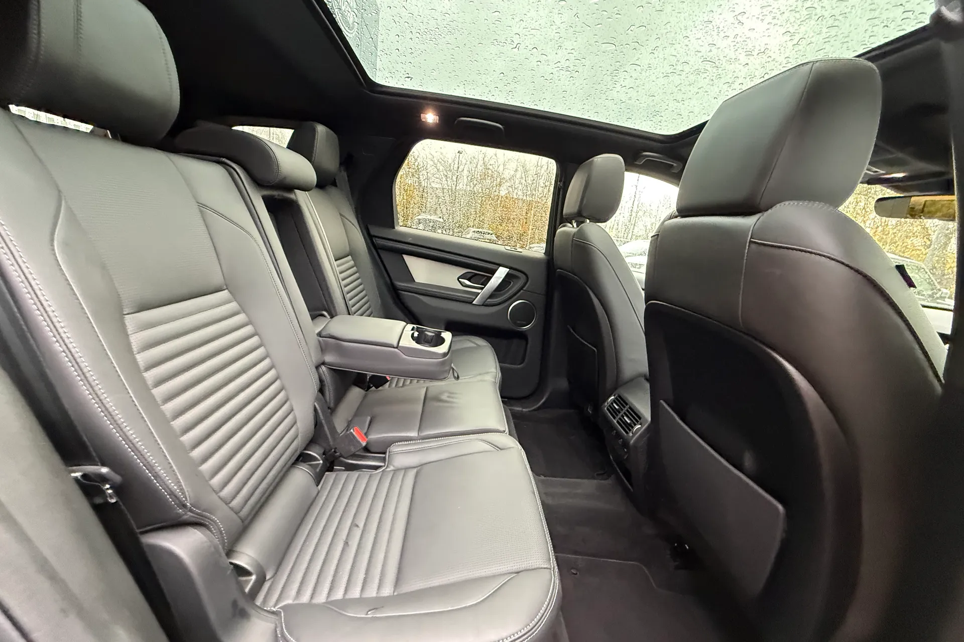 LAND ROVER DISCOVERY SPORT thumbnail image number 45