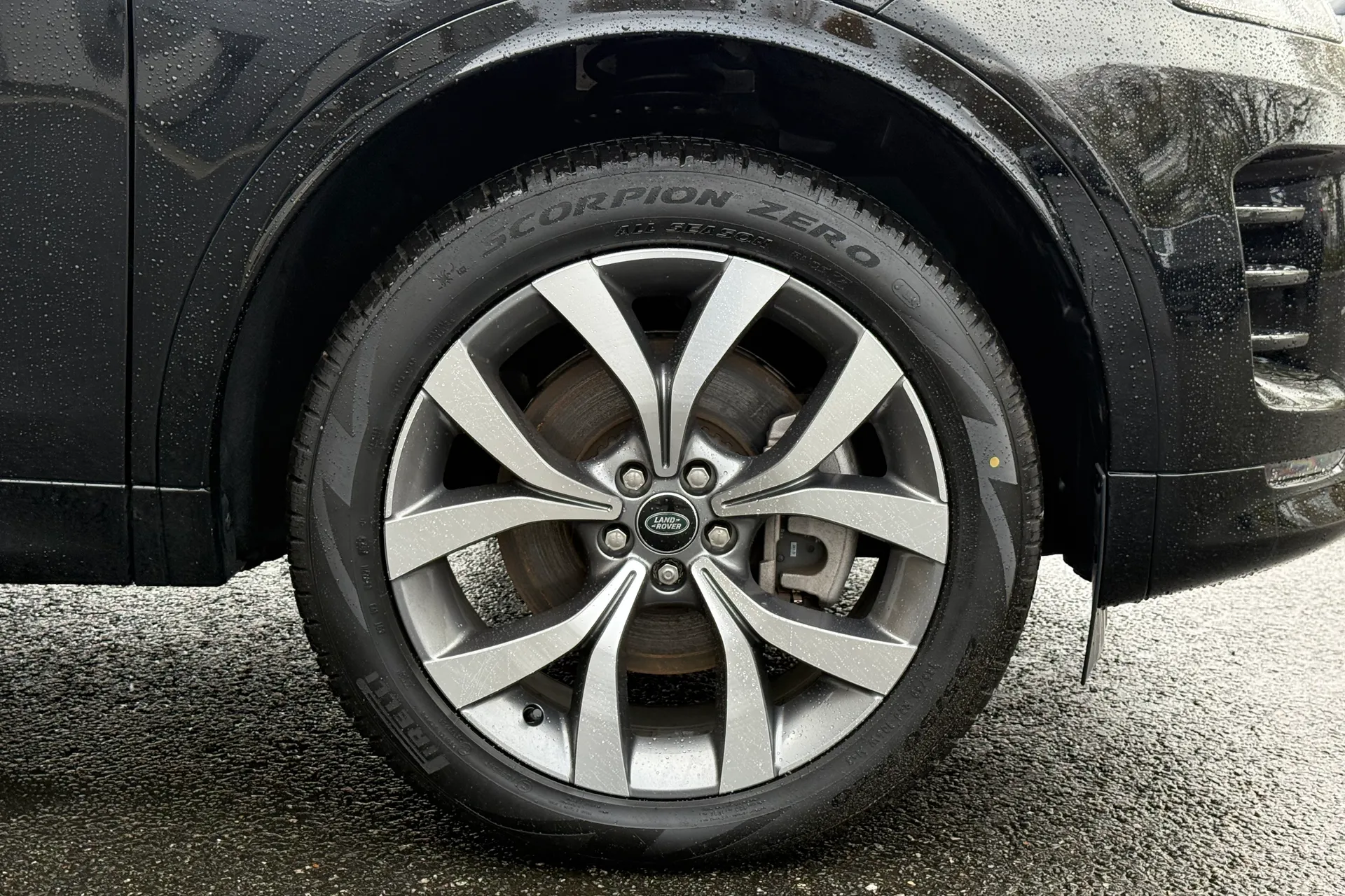 LAND ROVER DISCOVERY SPORT thumbnail image number 24