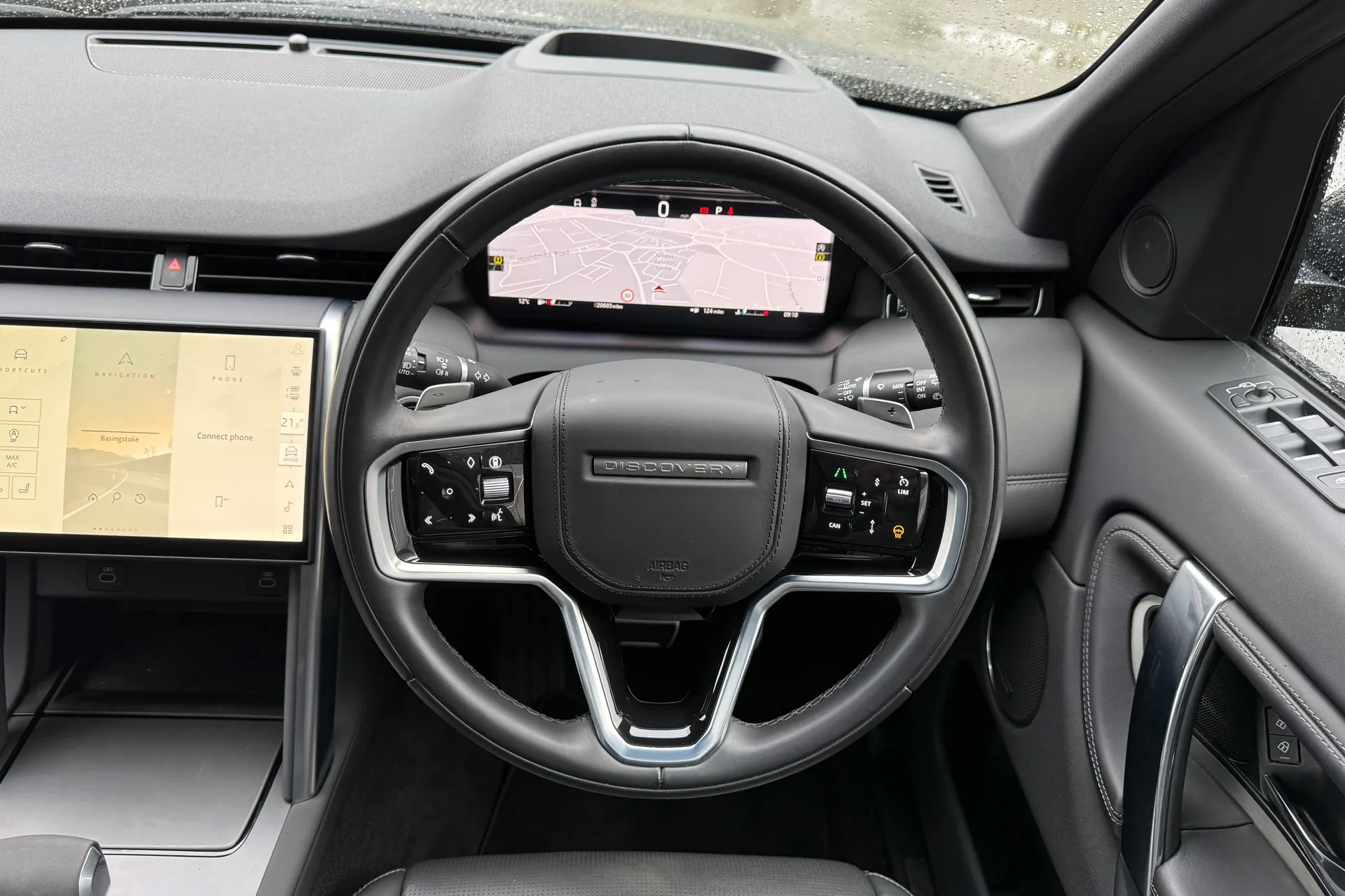 LAND ROVER DISCOVERY SPORT thumbnail image number 14