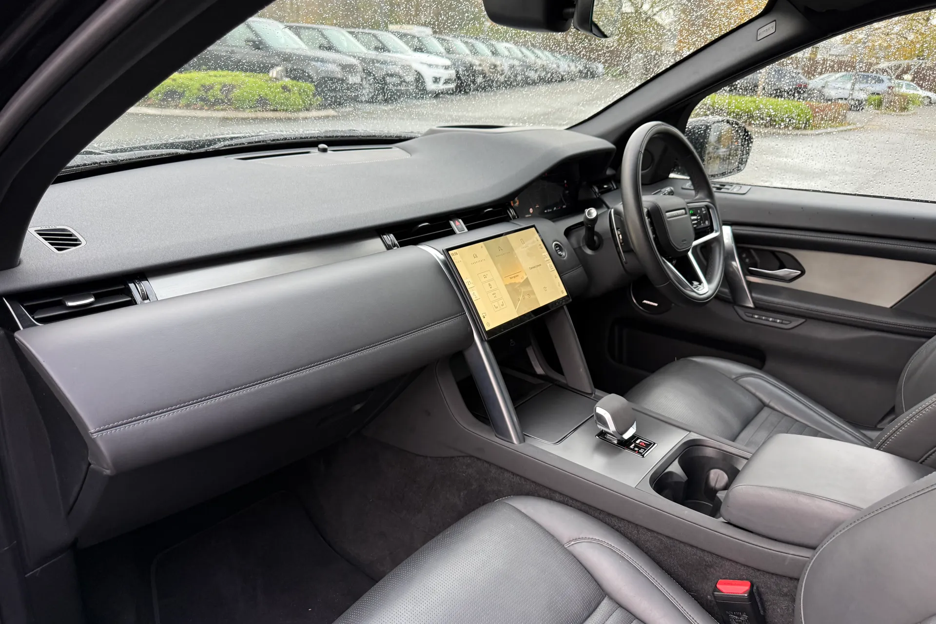 LAND ROVER DISCOVERY SPORT thumbnail image number 50