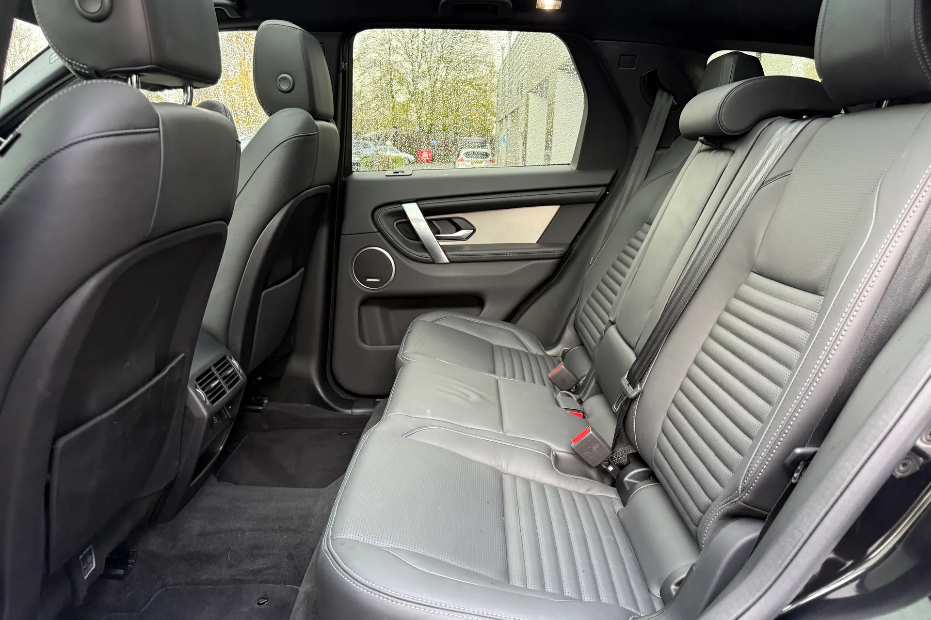 LAND ROVER DISCOVERY SPORT thumbnail image number 51