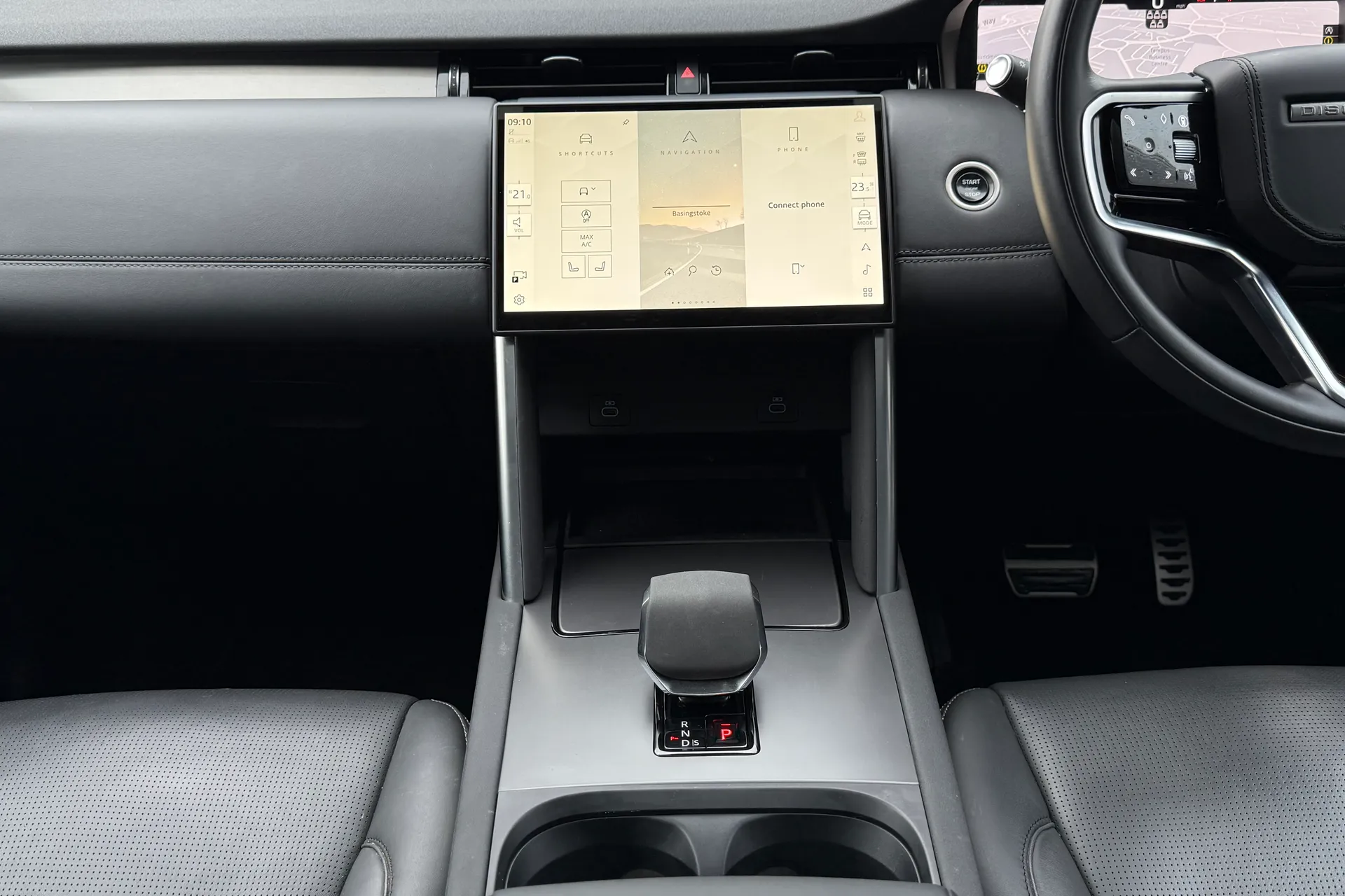 LAND ROVER DISCOVERY SPORT thumbnail image number 15