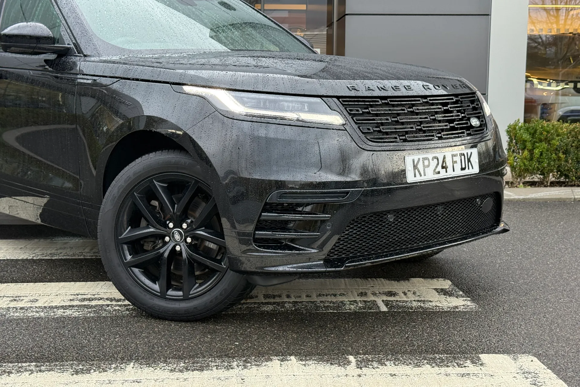 LAND ROVER RANGE ROVER VELAR thumbnail image number 30