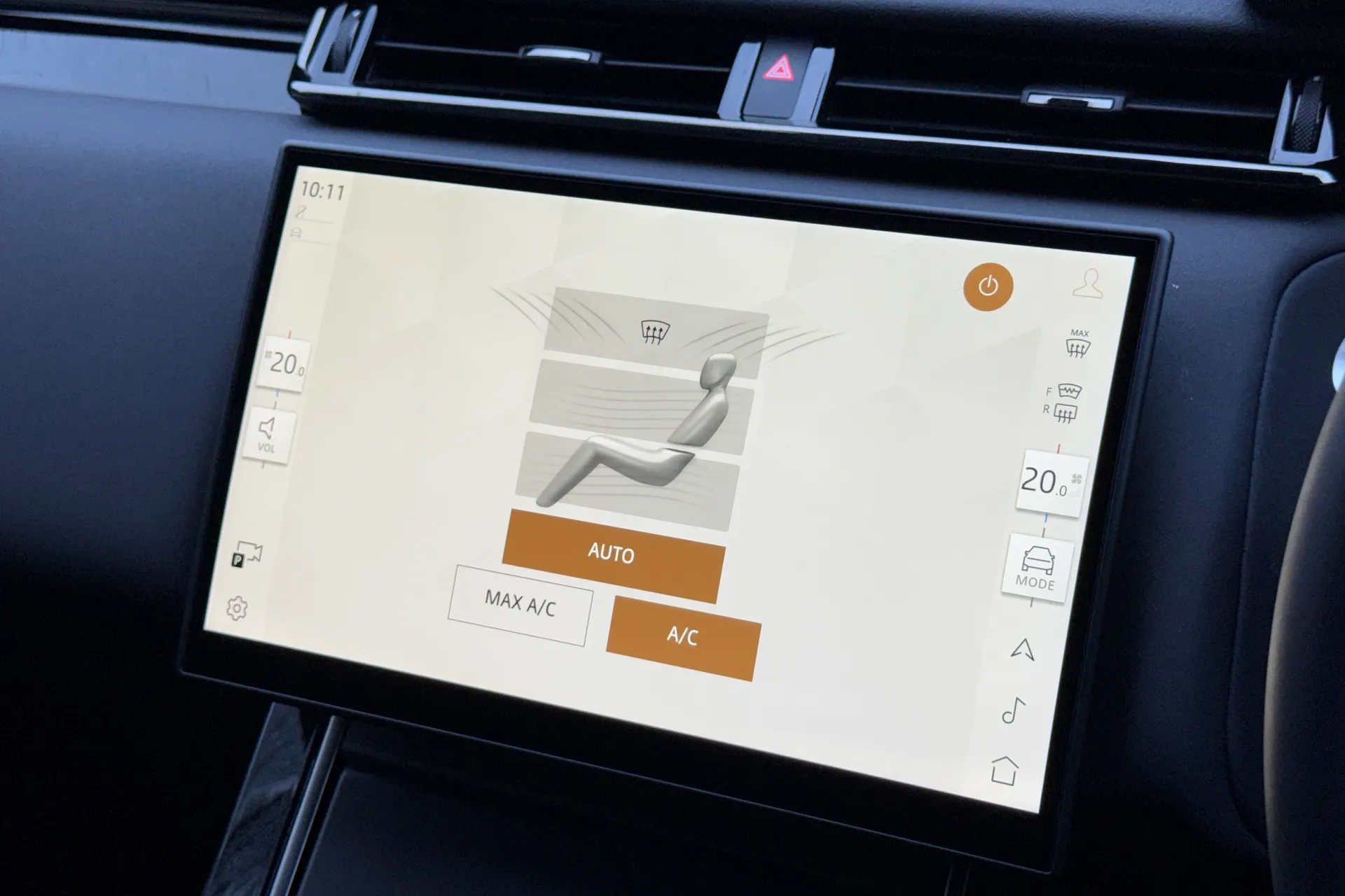 LAND ROVER RANGE ROVER VELAR thumbnail image number 18