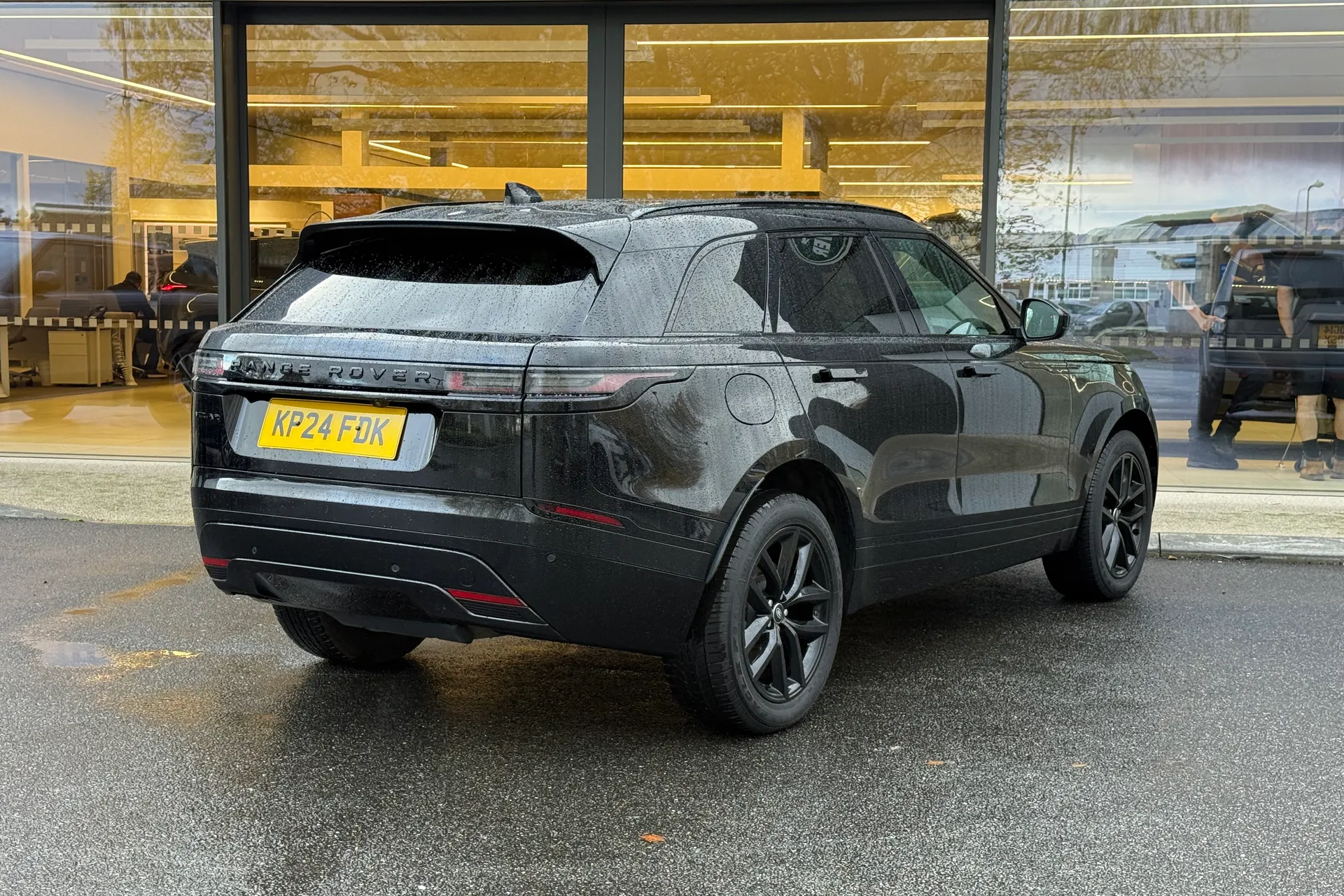 LAND ROVER RANGE ROVER VELAR thumbnail image number 7