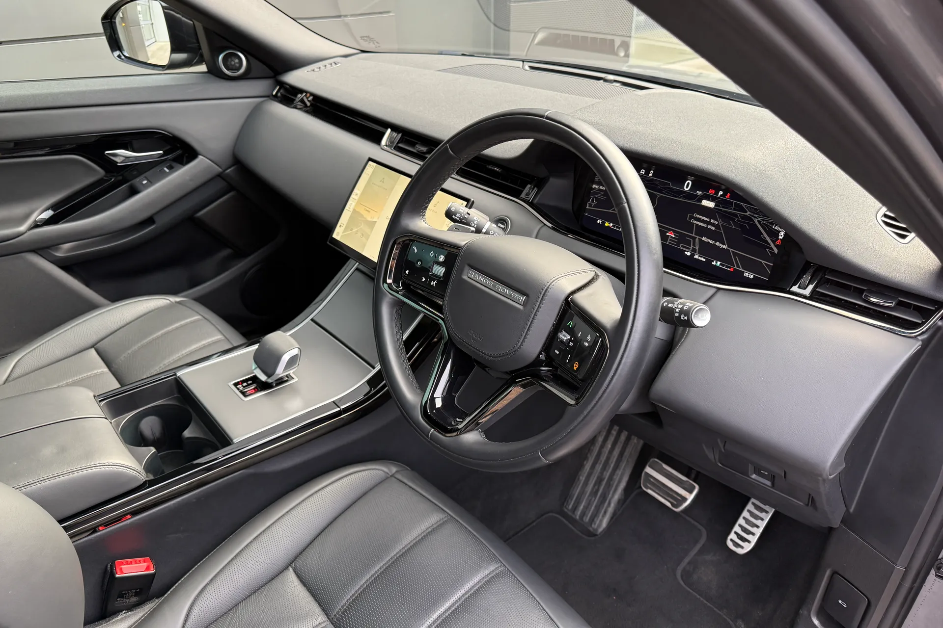 LAND ROVER RANGE ROVER EVOQUE thumbnail image number 33