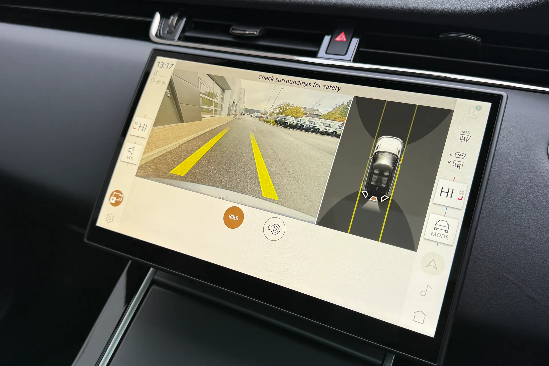 LAND ROVER RANGE ROVER EVOQUE thumbnail image number 6