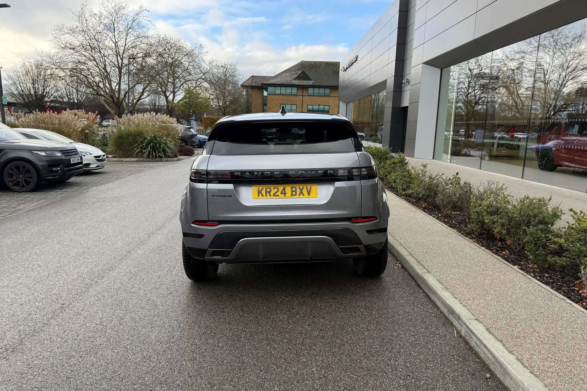 LAND ROVER RANGE ROVER EVOQUE thumbnail image number 11