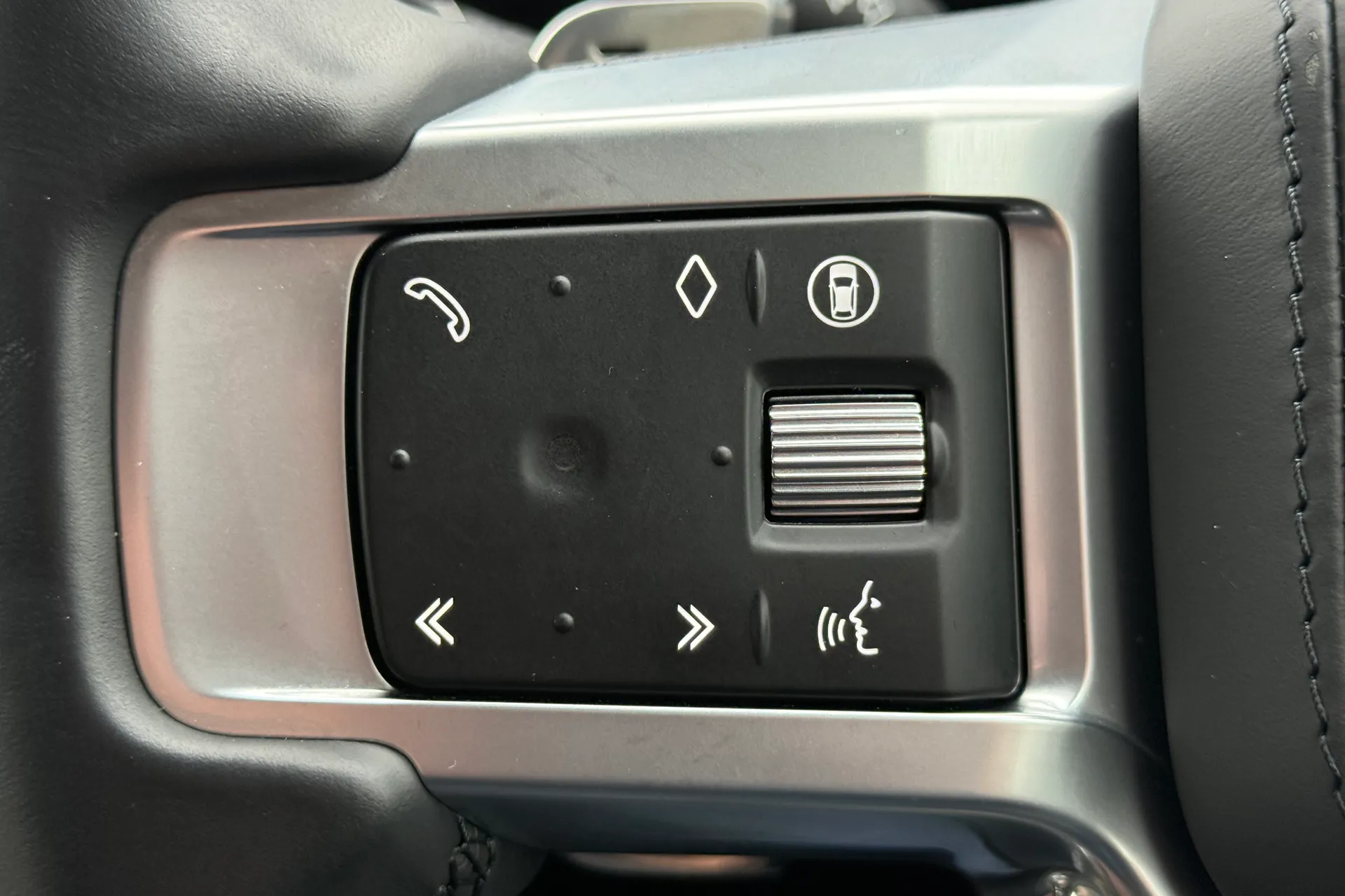 LAND ROVER DISCOVERY thumbnail image number 25