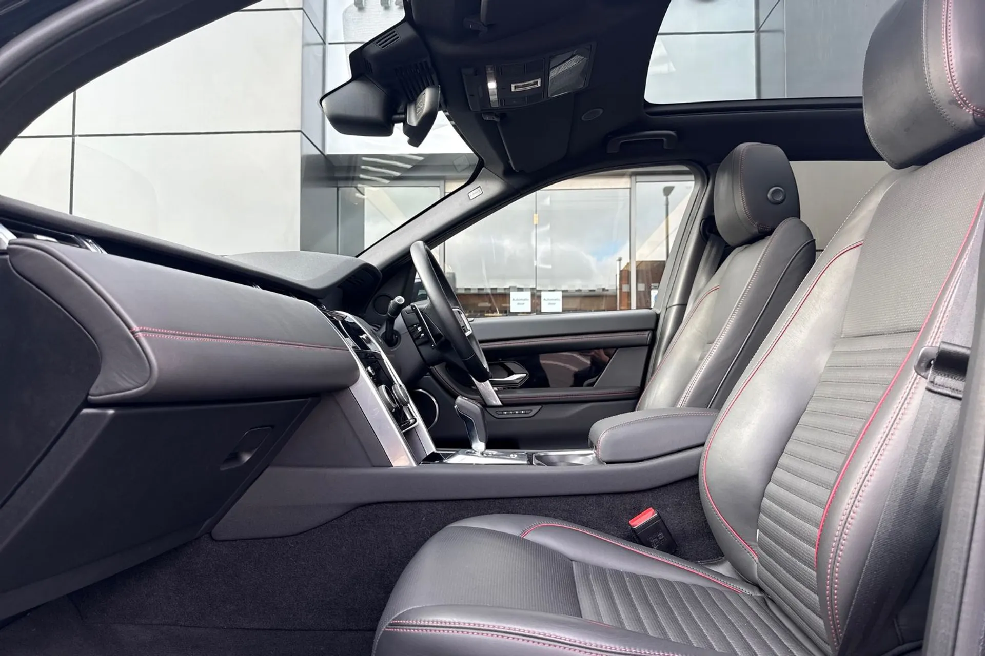 LAND ROVER DISCOVERY SPORT thumbnail image number 54