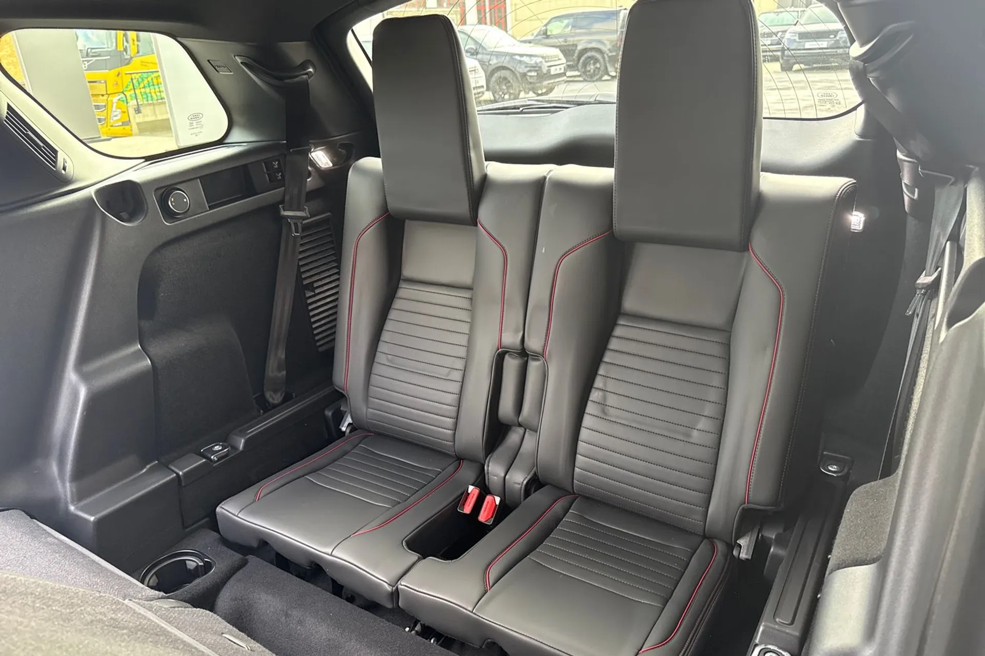 LAND ROVER DISCOVERY SPORT thumbnail image number 45