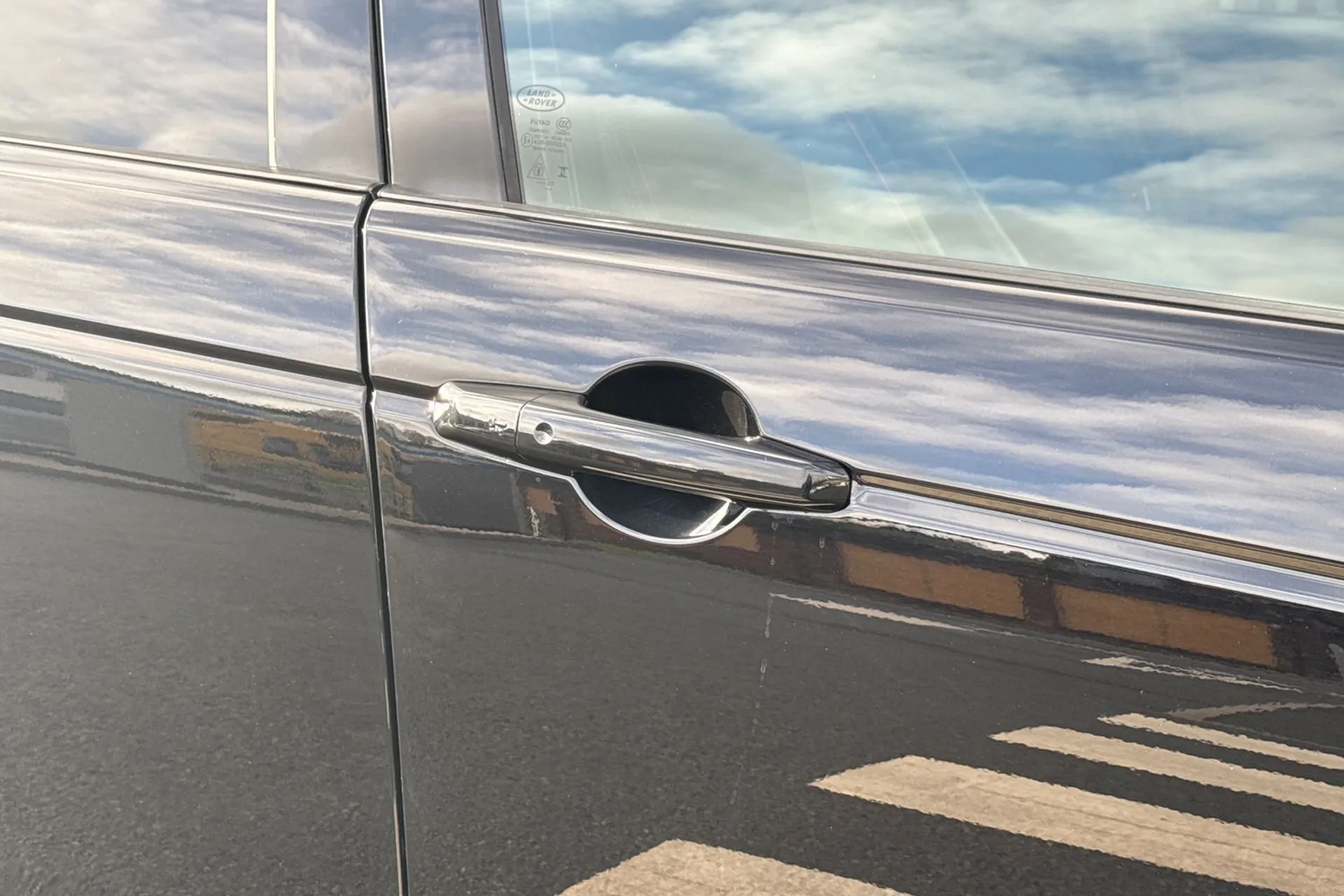 LAND ROVER DISCOVERY SPORT thumbnail image number 31