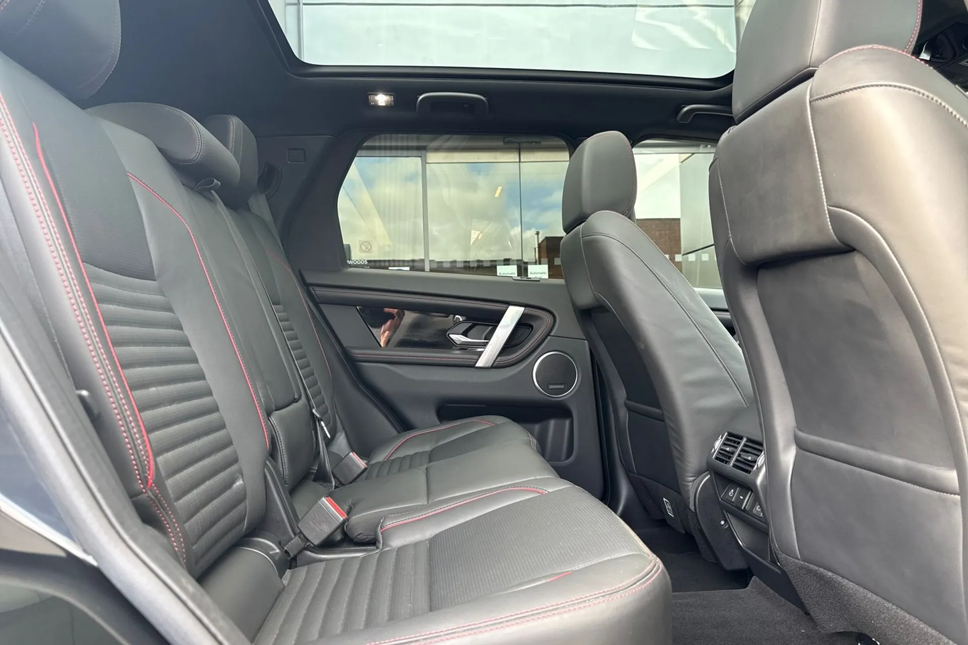 LAND ROVER DISCOVERY SPORT thumbnail image number 46