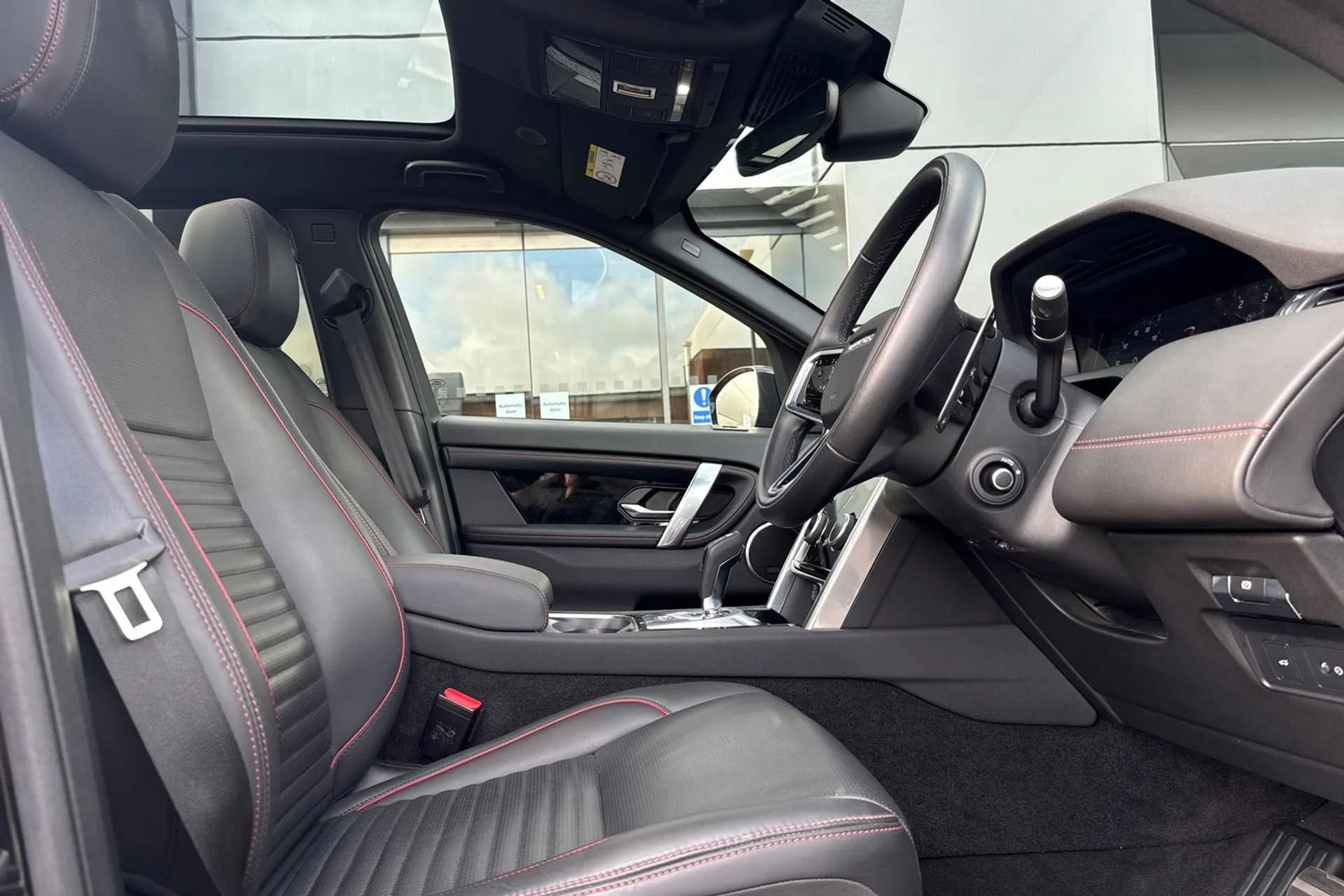 LAND ROVER DISCOVERY SPORT thumbnail image number 22