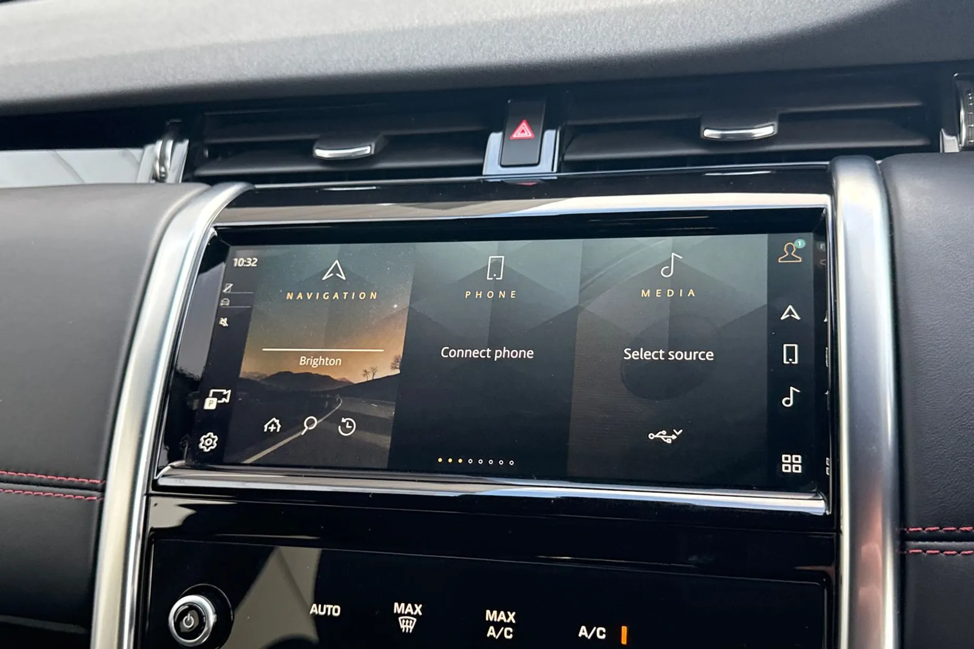 LAND ROVER DISCOVERY SPORT thumbnail image number 61