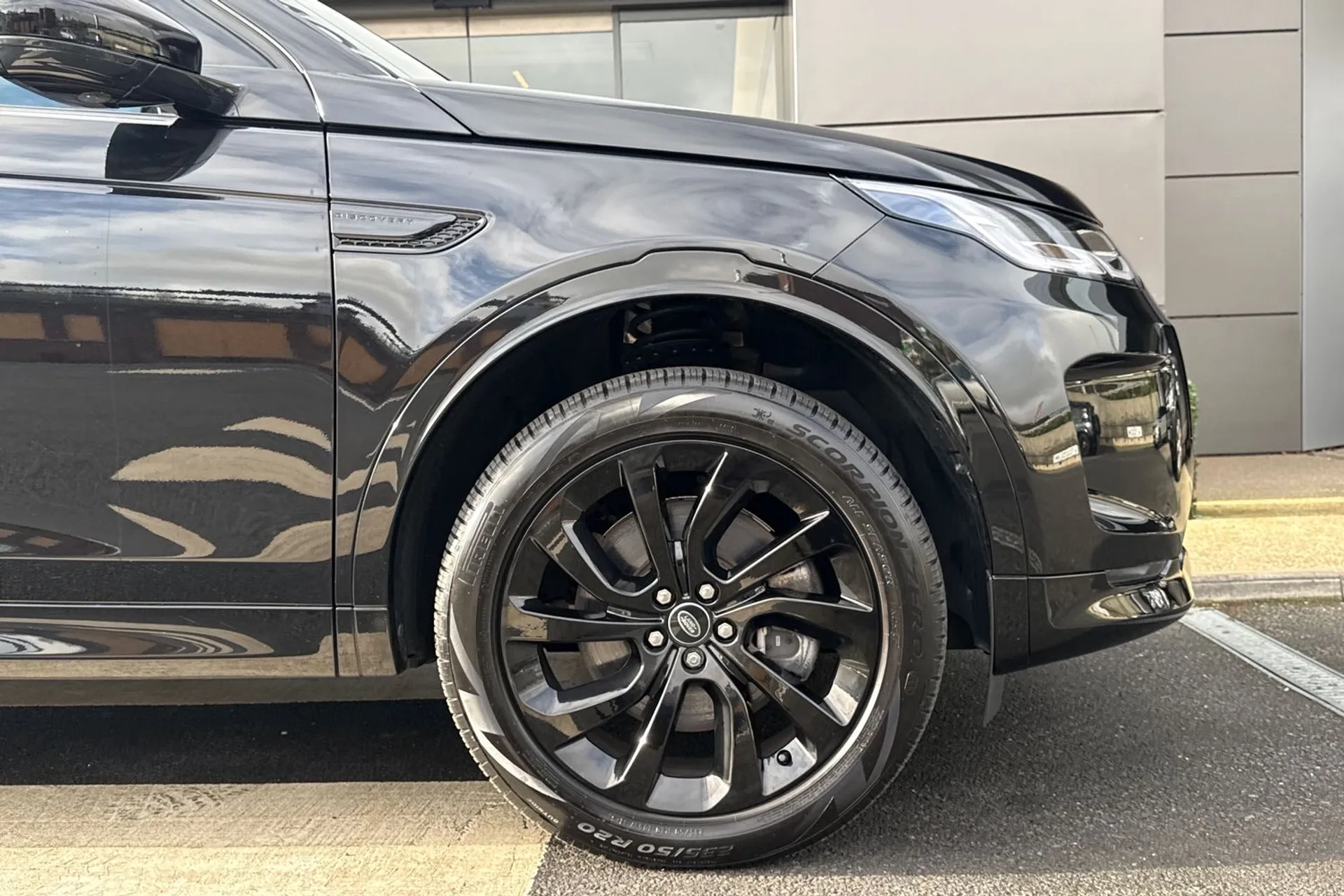 LAND ROVER DISCOVERY SPORT thumbnail image number 18