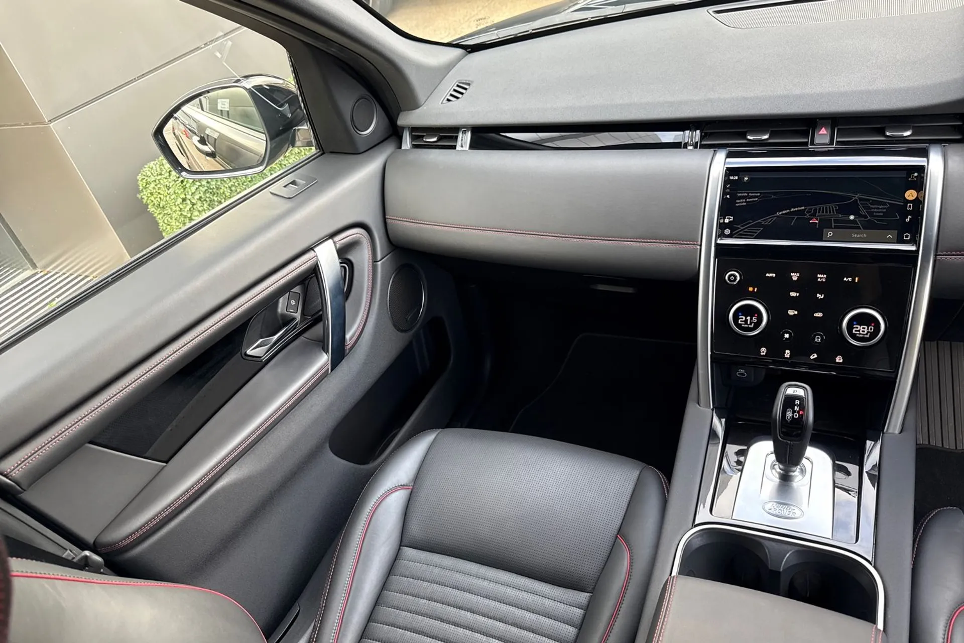 LAND ROVER DISCOVERY SPORT thumbnail image number 51