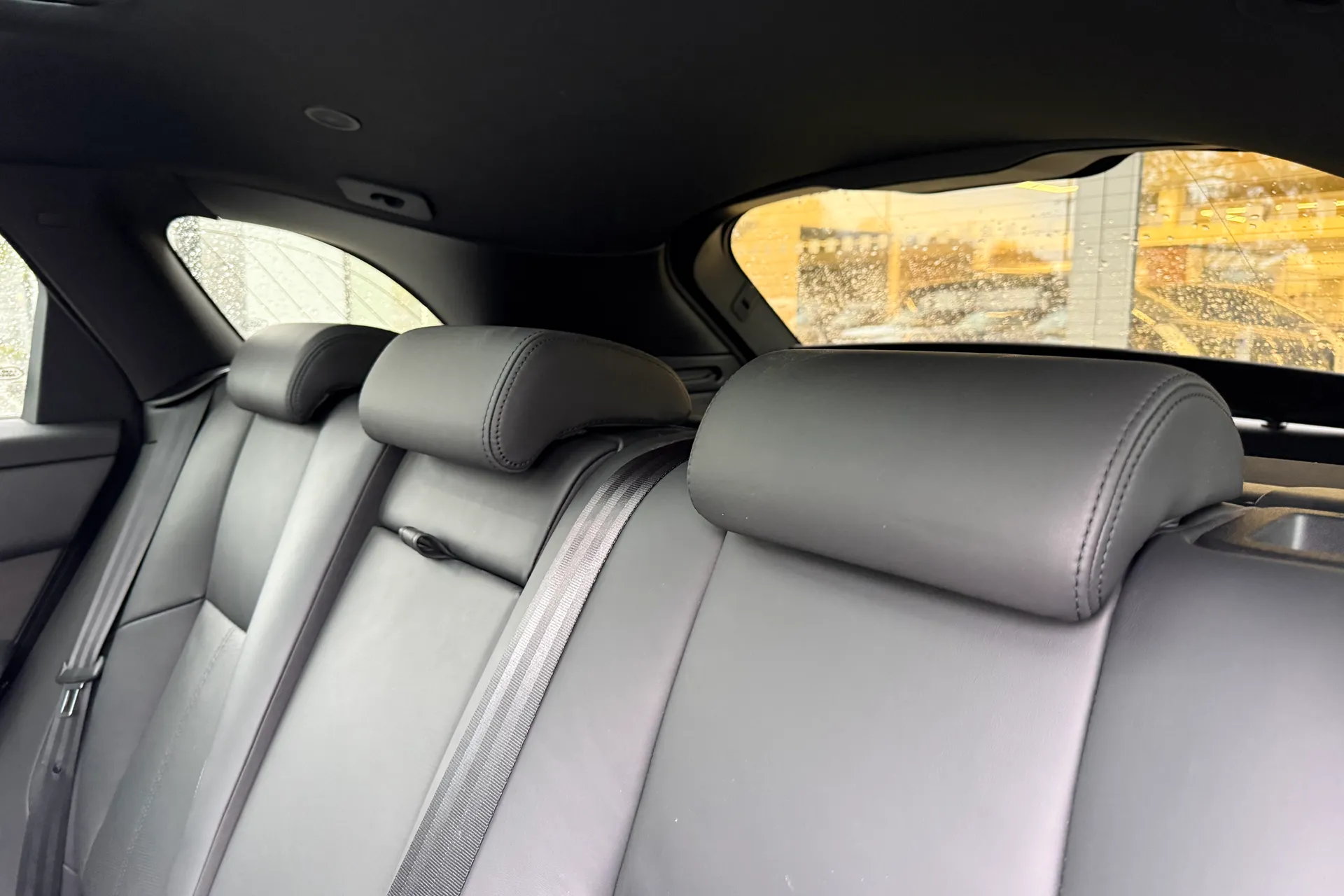 LAND ROVER RANGE ROVER VELAR thumbnail image number 49