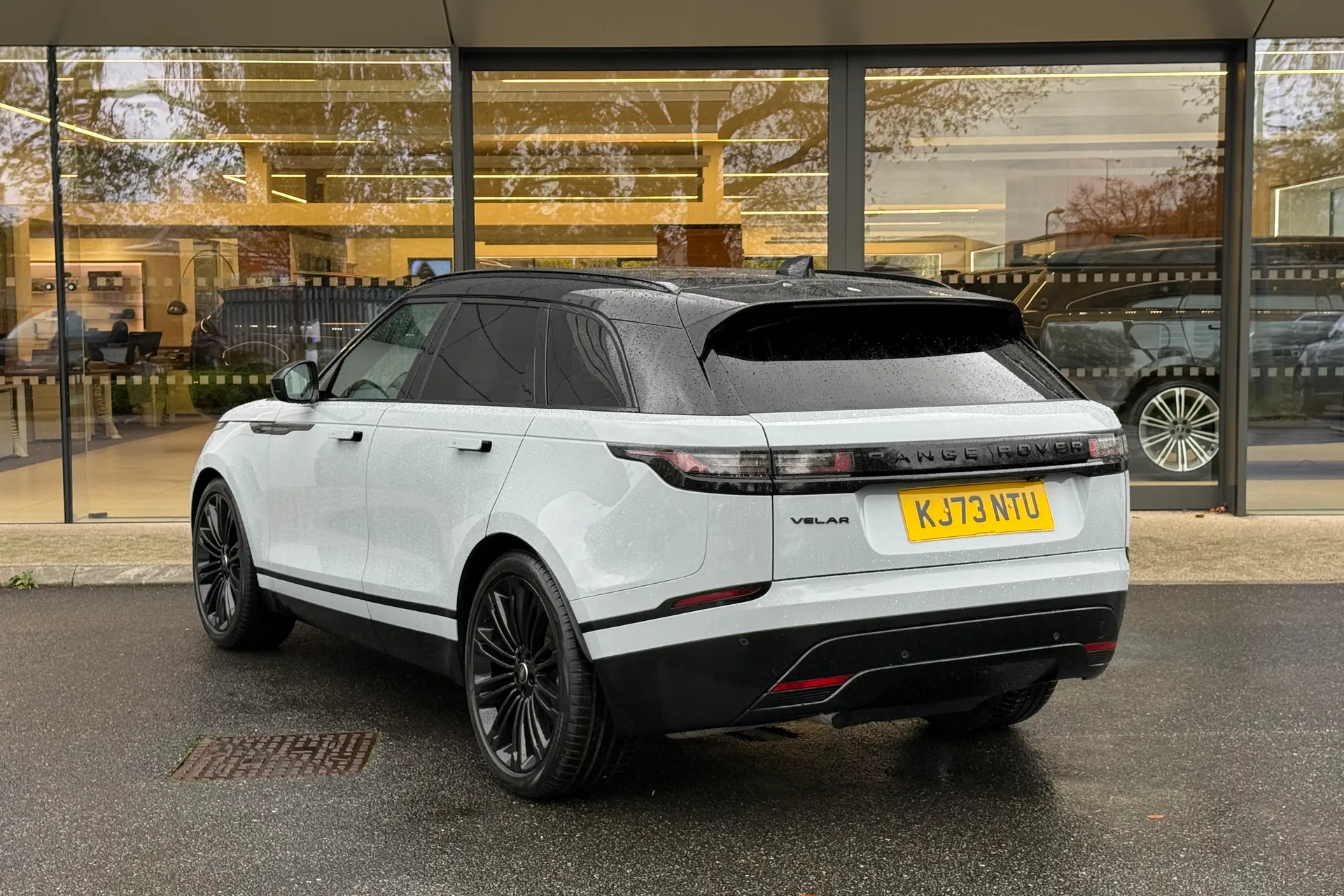LAND ROVER RANGE ROVER VELAR thumbnail image number 58