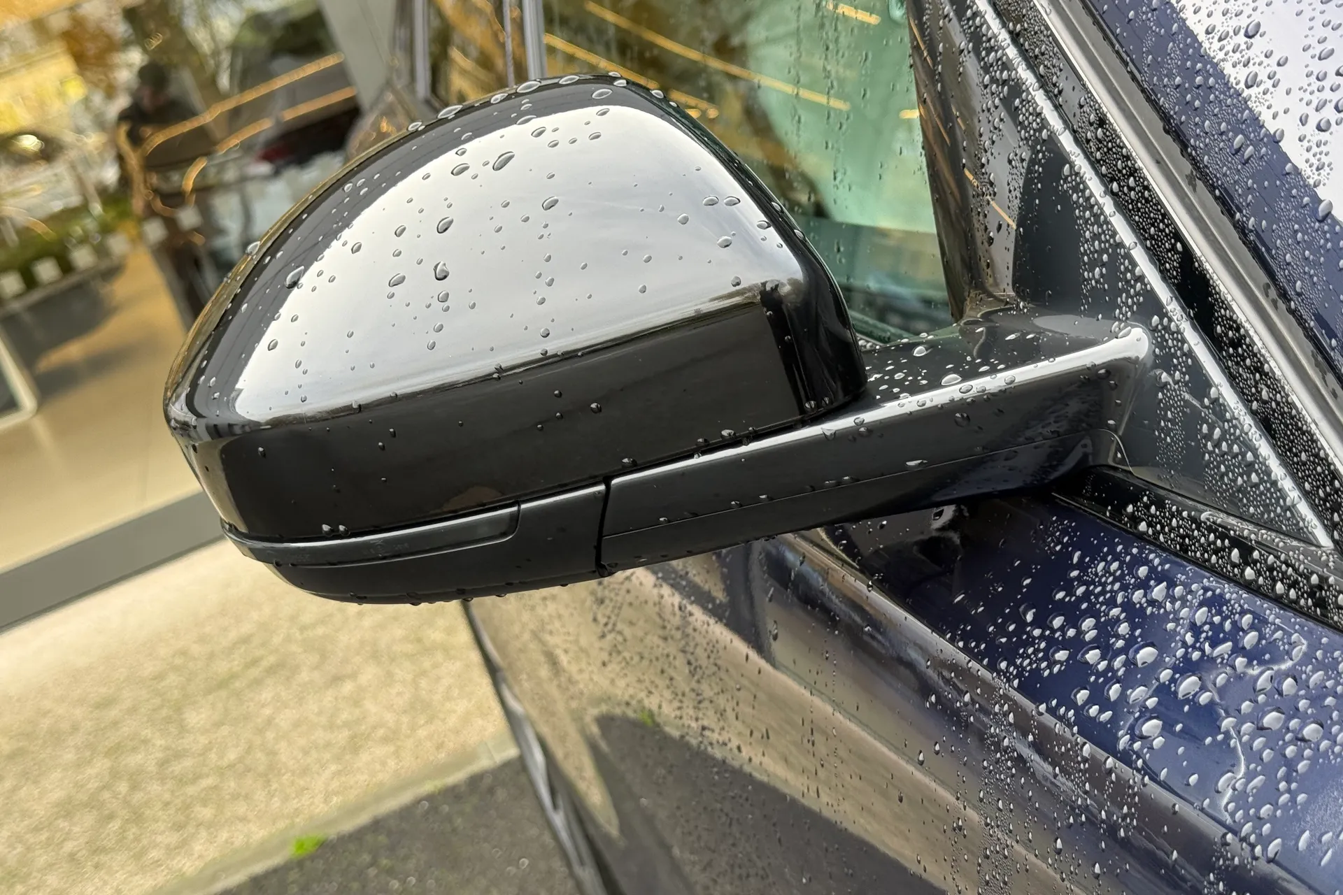 Jaguar F-PACE thumbnail image number 49