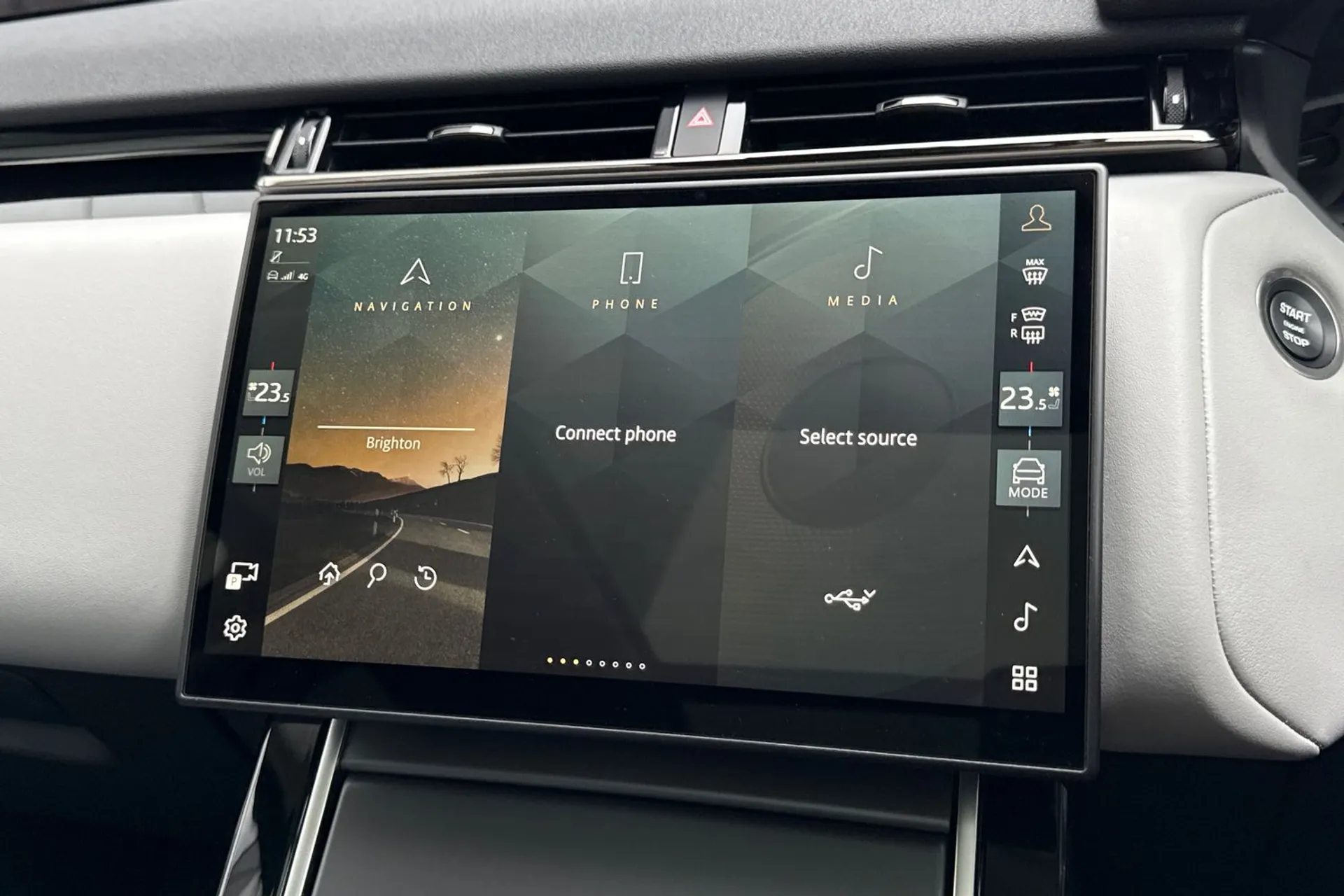 LAND ROVER RANGE ROVER VELAR thumbnail image number 60