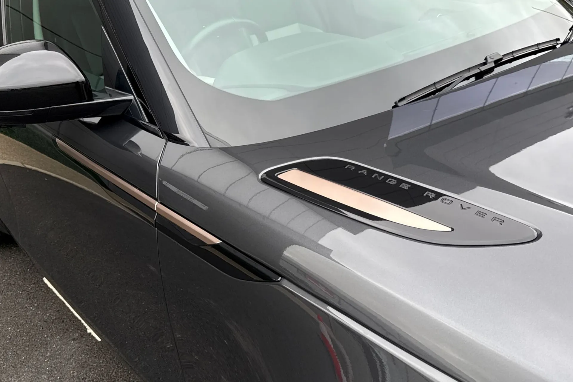 LAND ROVER RANGE ROVER VELAR thumbnail image number 33