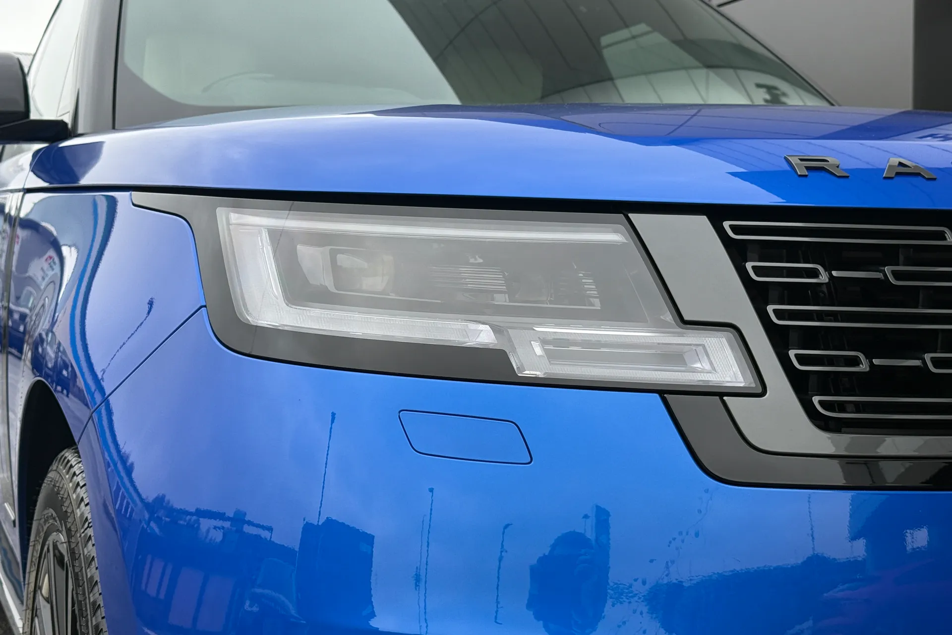 LAND ROVER RANGE ROVER thumbnail image number 26