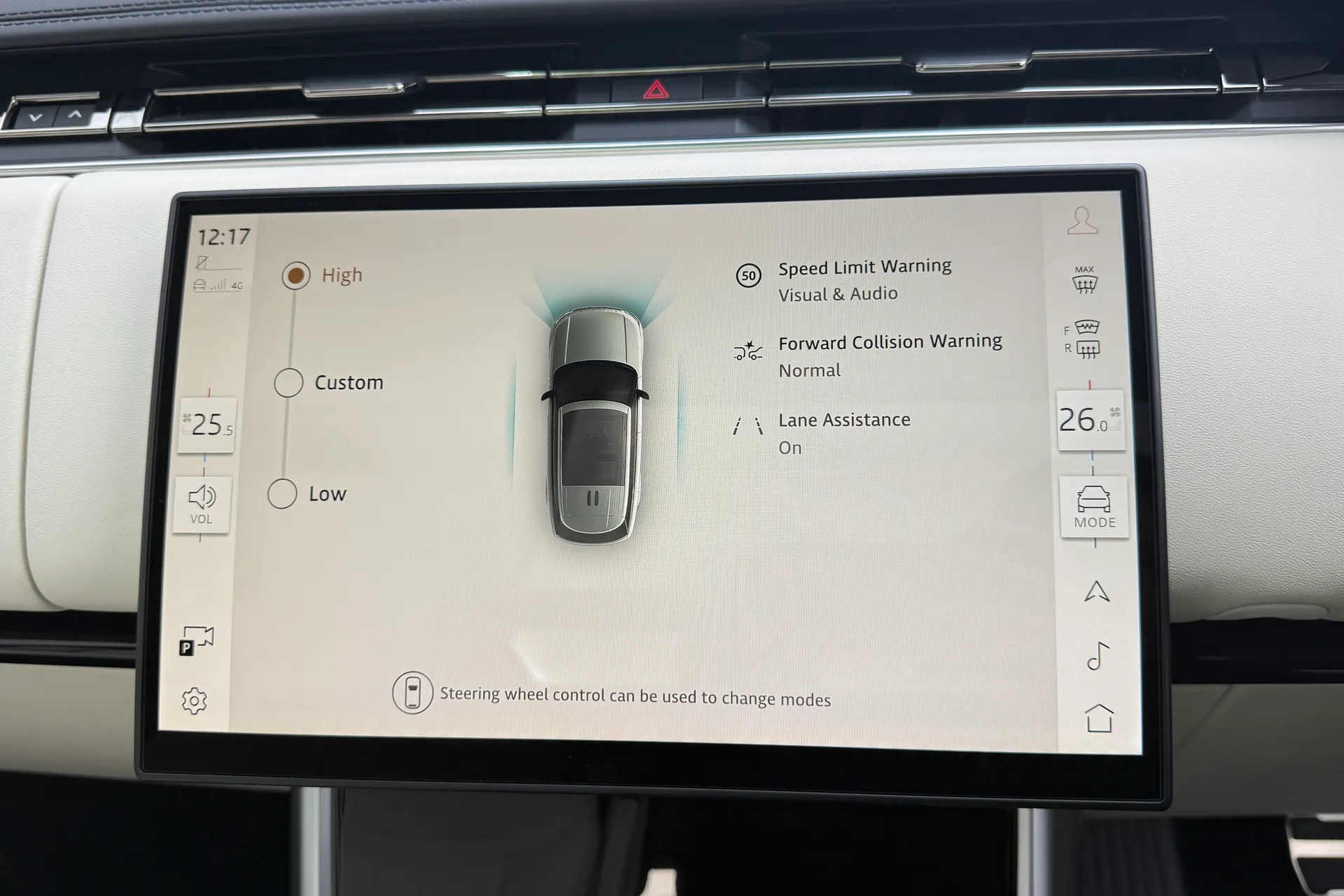 LAND ROVER RANGE ROVER thumbnail image number 23