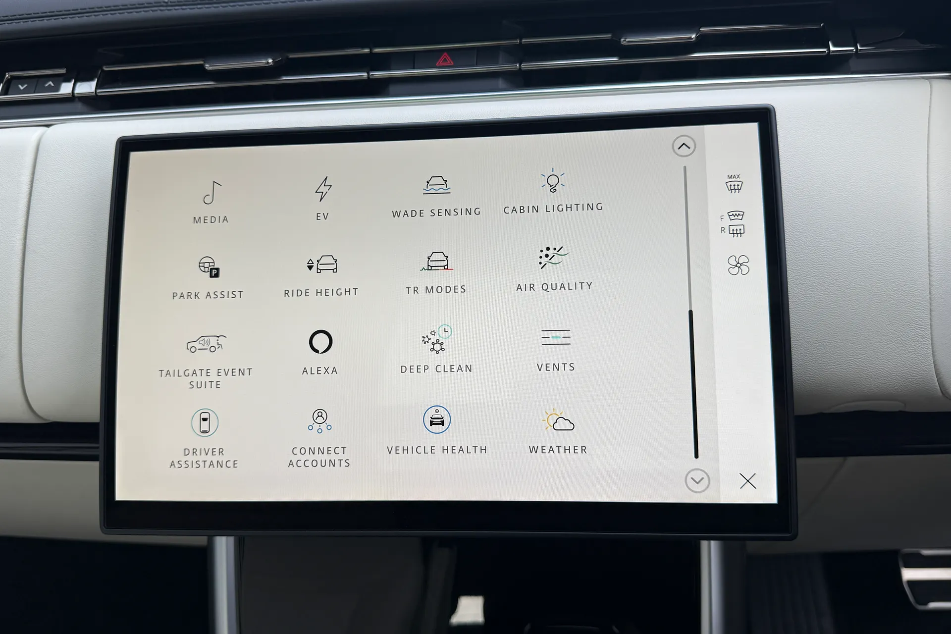 LAND ROVER RANGE ROVER thumbnail image number 70