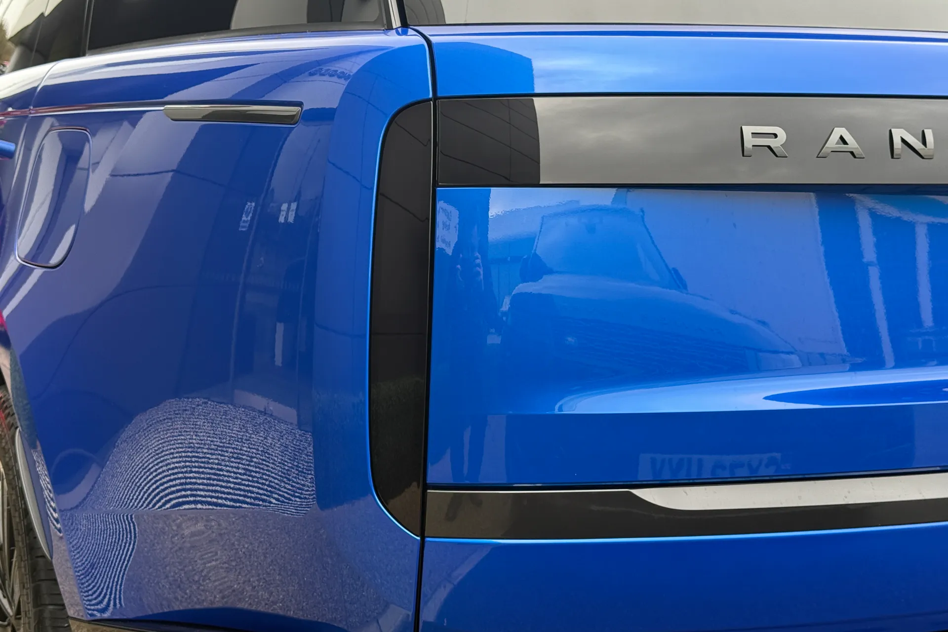 LAND ROVER RANGE ROVER thumbnail image number 44