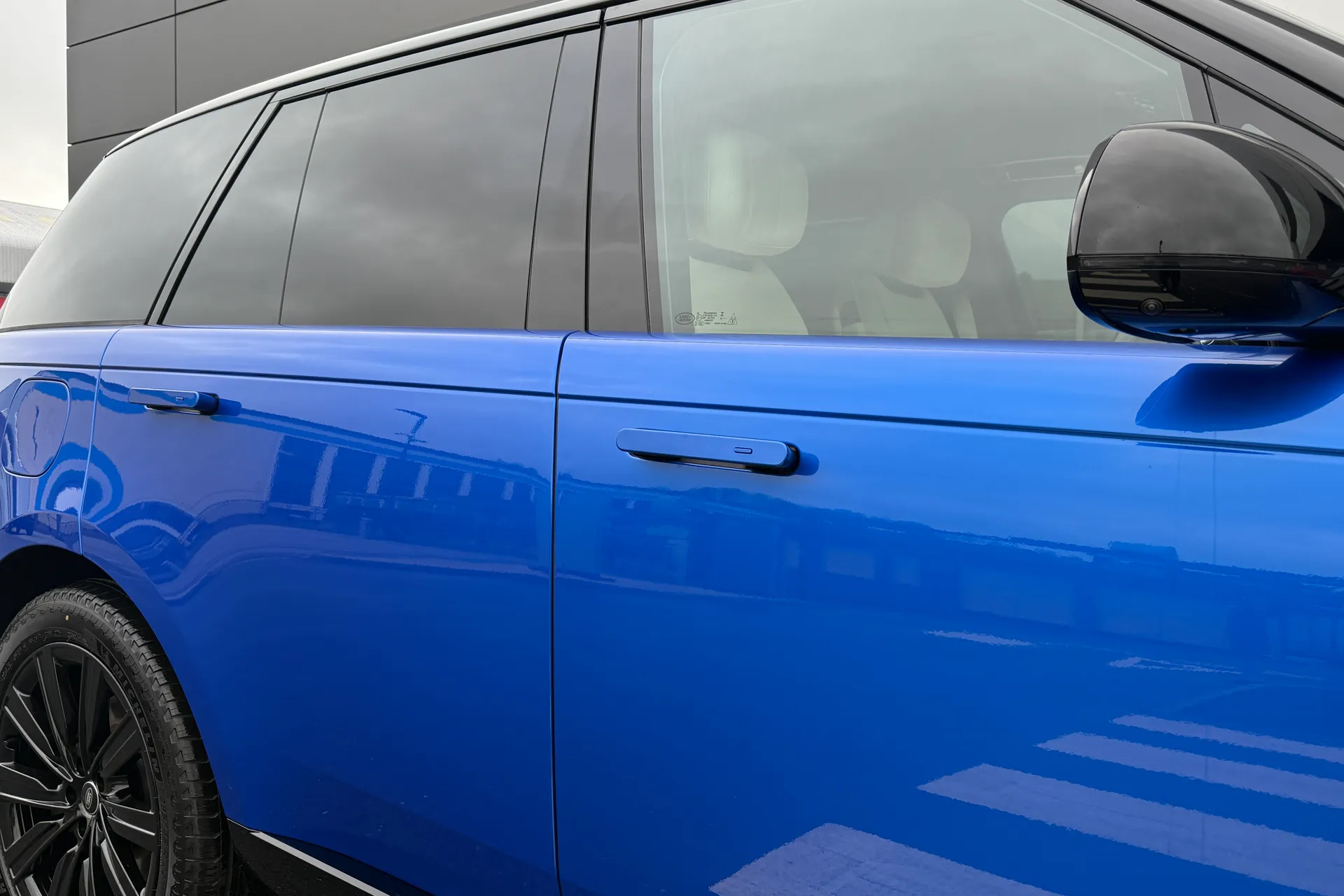 LAND ROVER RANGE ROVER thumbnail image number 27