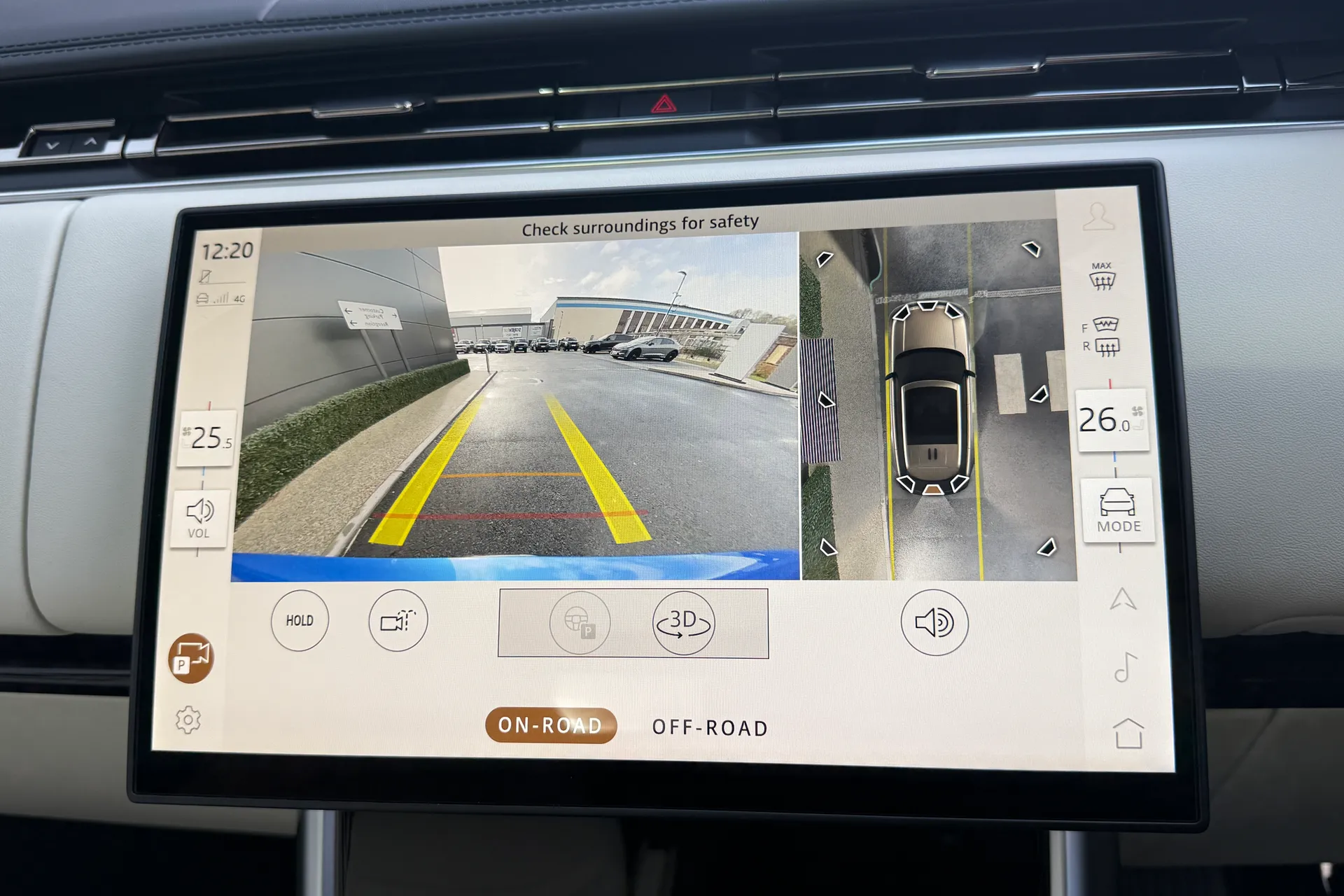 LAND ROVER RANGE ROVER thumbnail image number 4