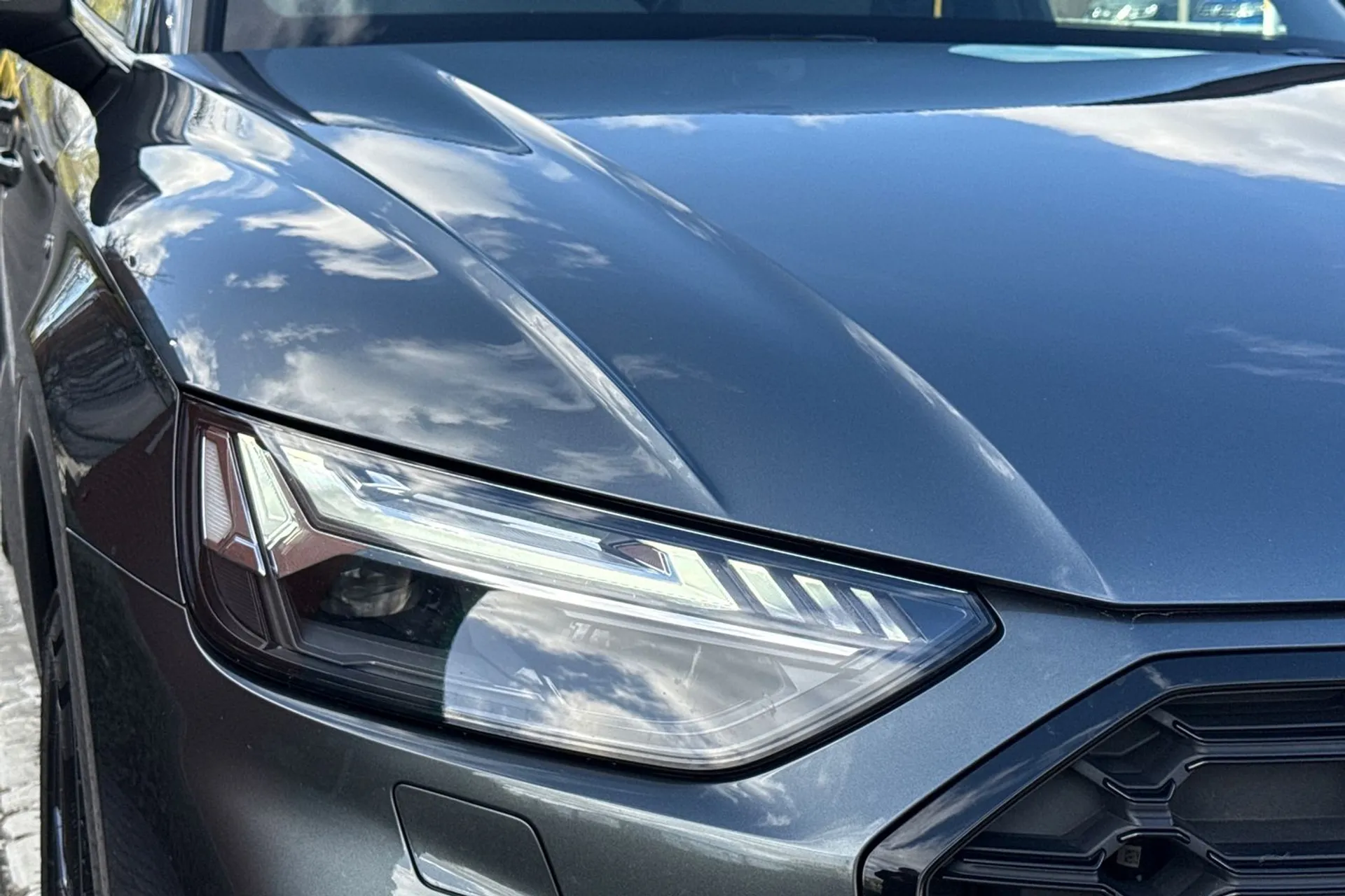 Audi Q5 thumbnail image number 7