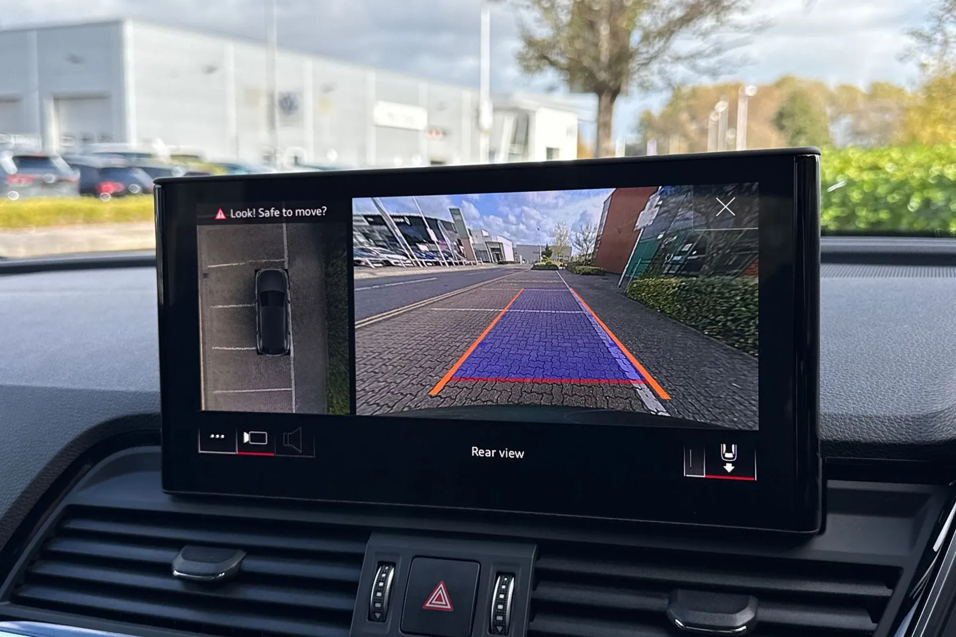 Audi Q5 thumbnail image number 27