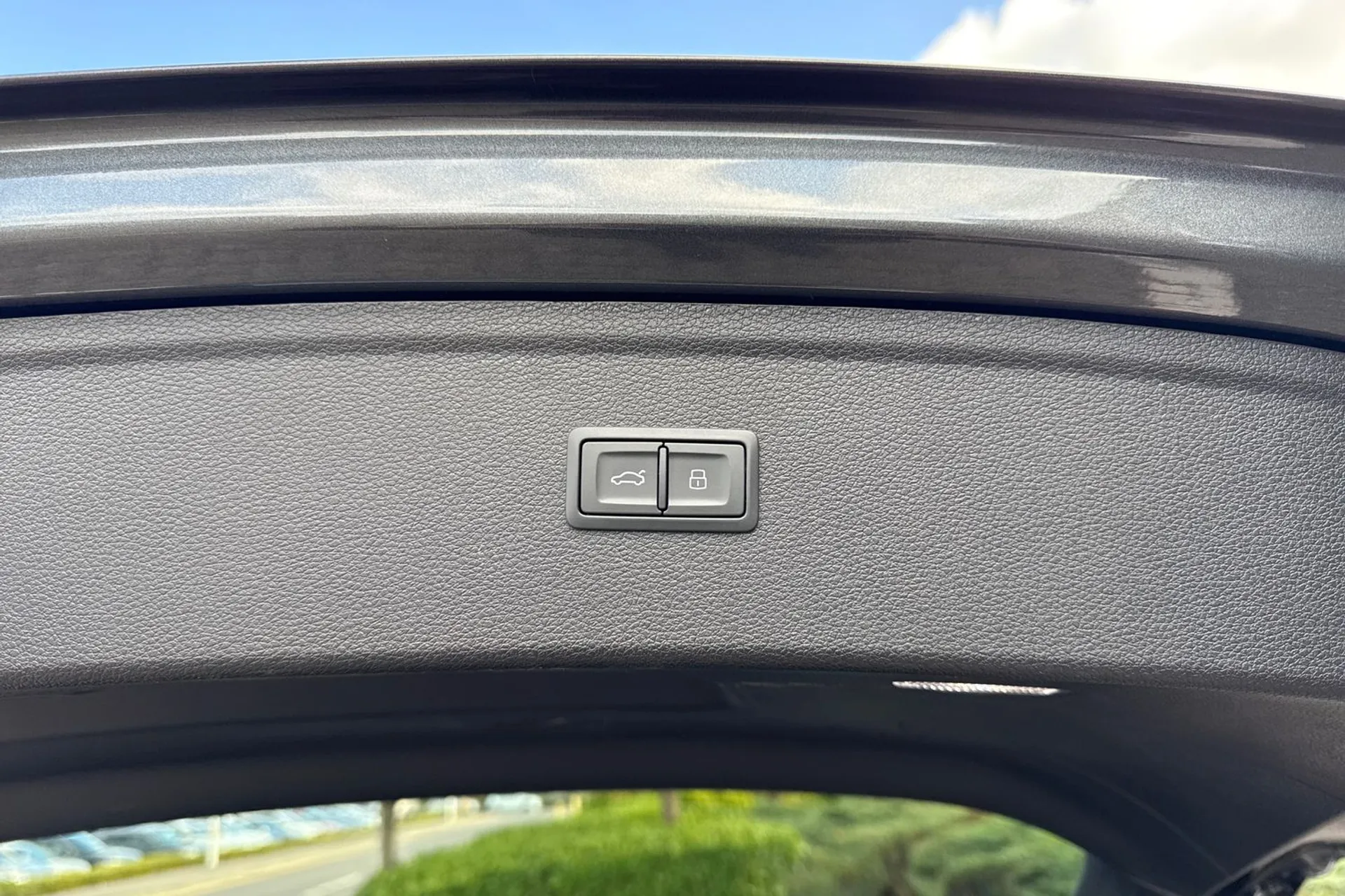 Audi Q5 thumbnail image number 20