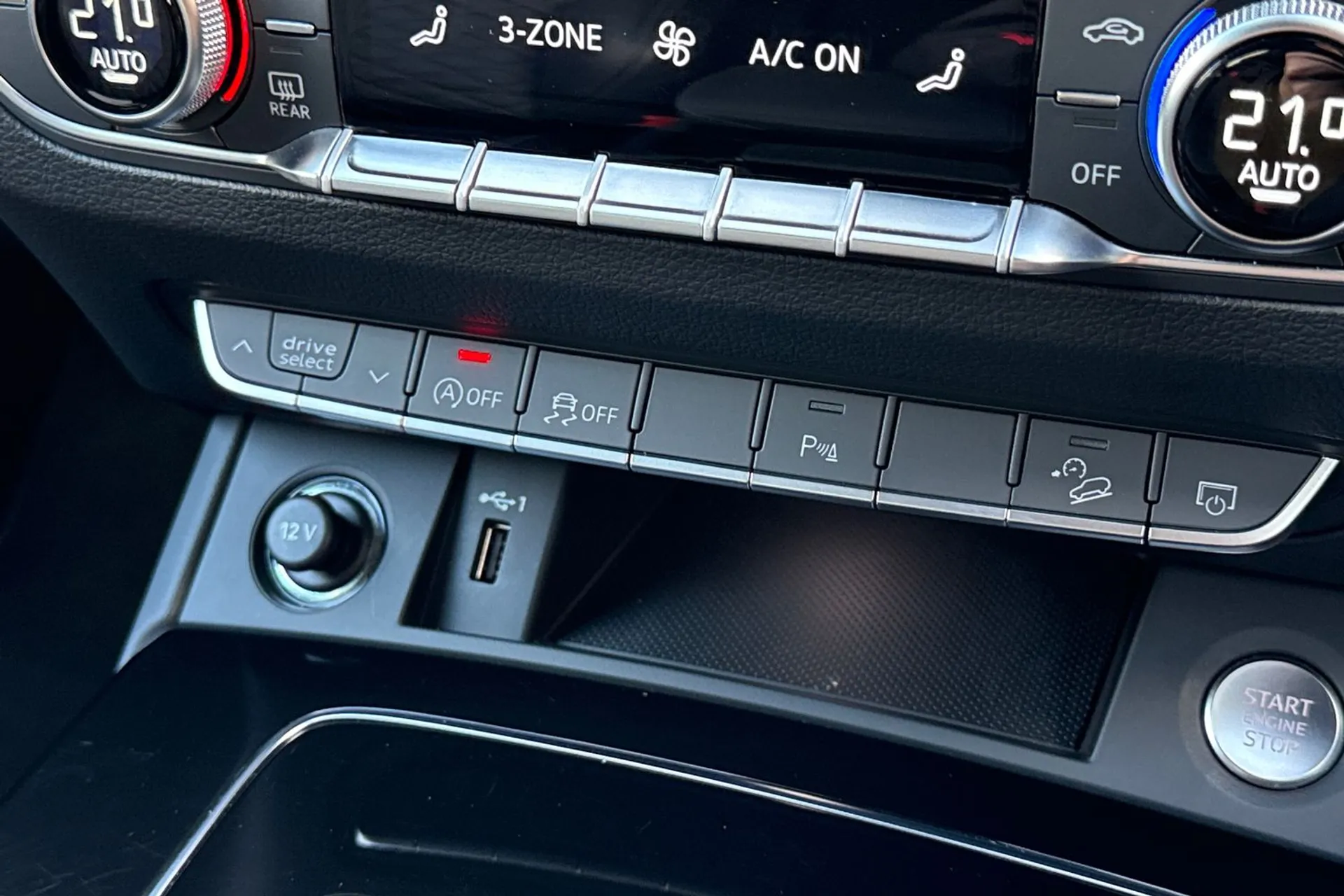 Audi Q5 thumbnail image number 31