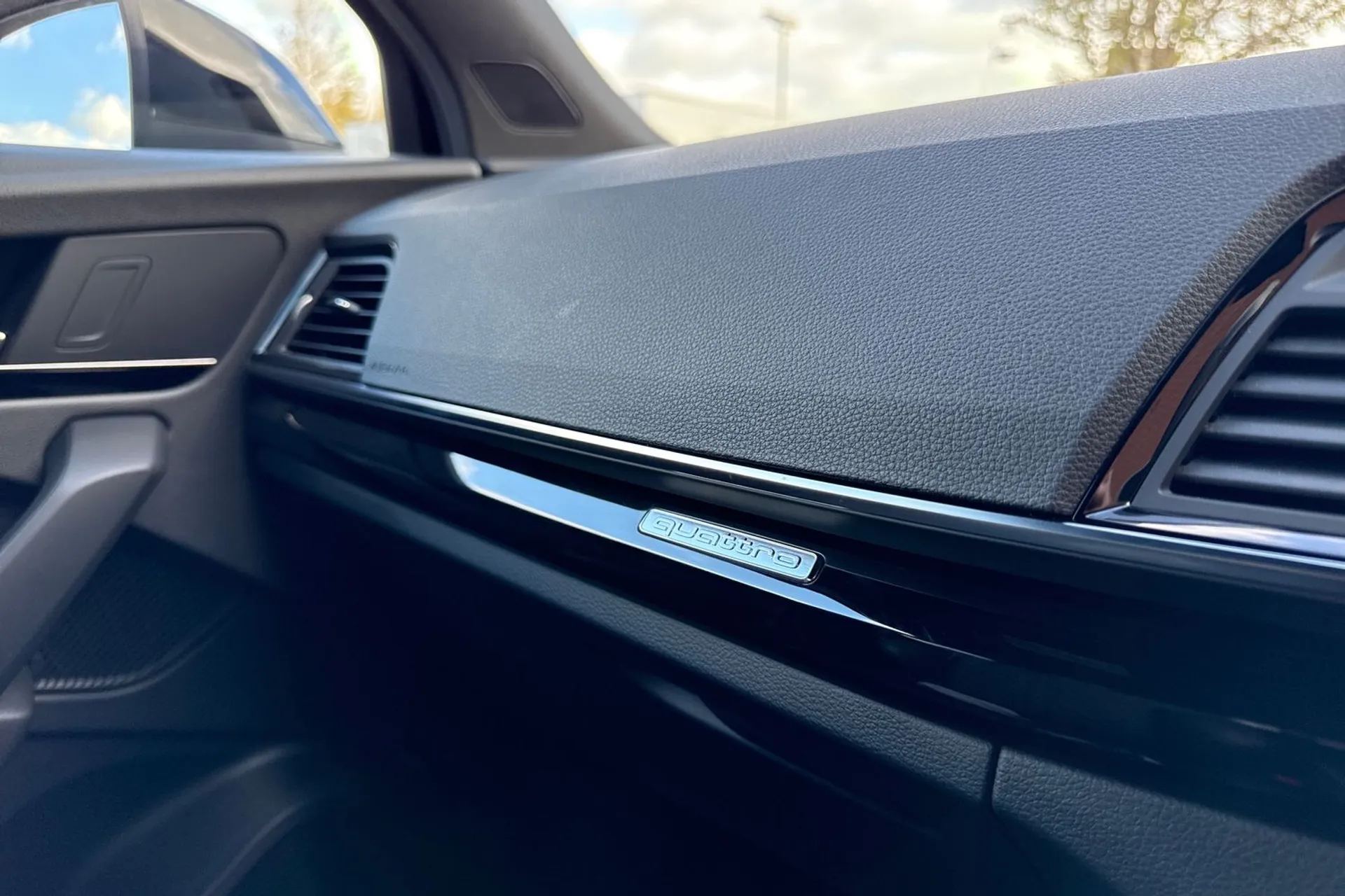 Audi Q5 thumbnail image number 53