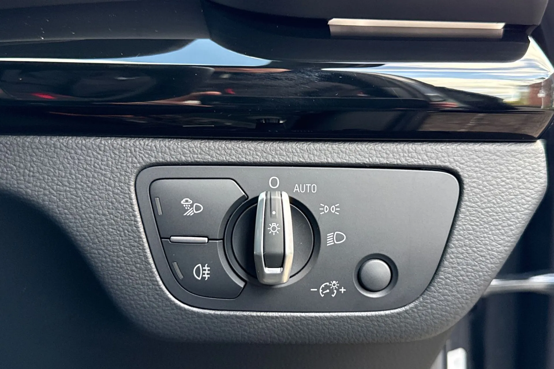 Audi Q5 thumbnail image number 55