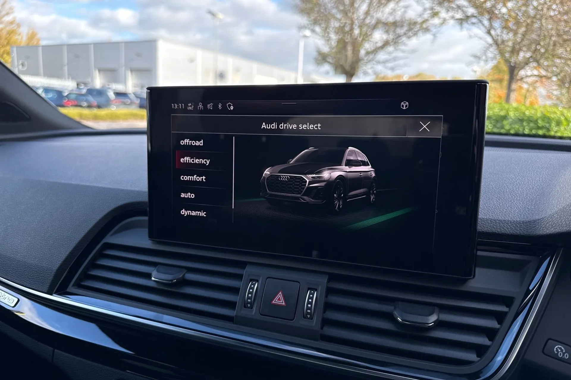 Audi Q5 thumbnail image number 43