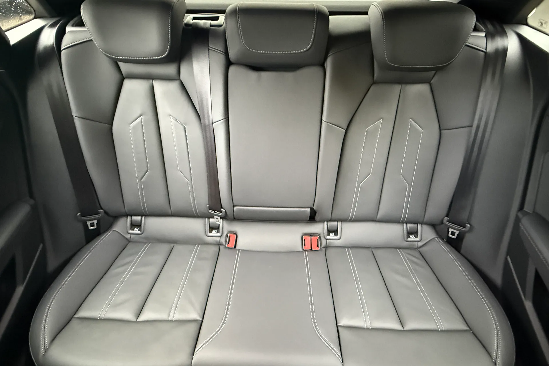 Audi A3 thumbnail image number 25