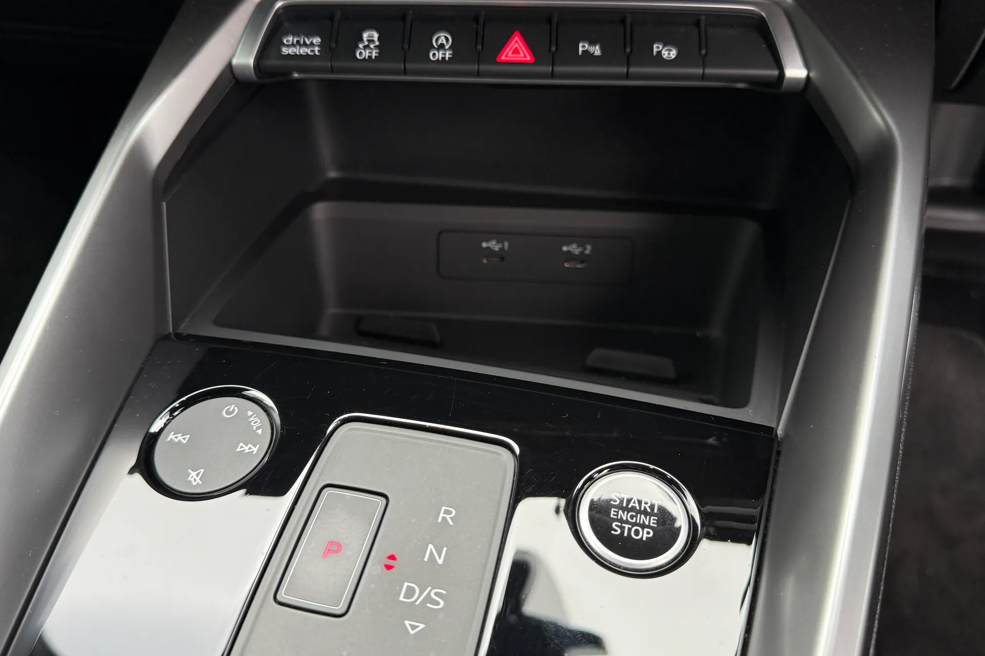 Audi A3 thumbnail image number 42