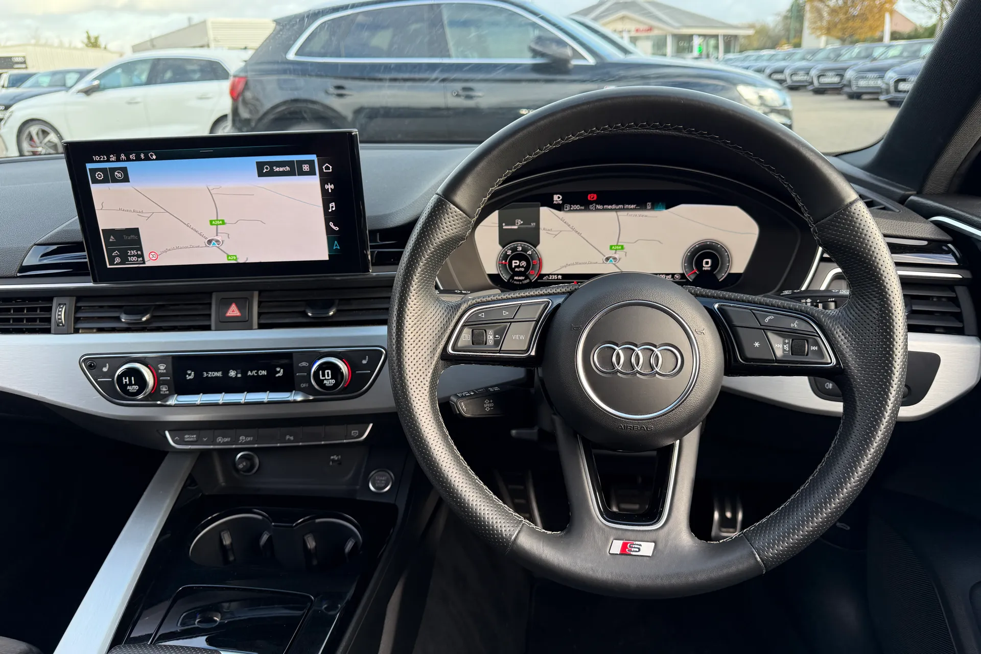 Audi A4 thumbnail image number 6