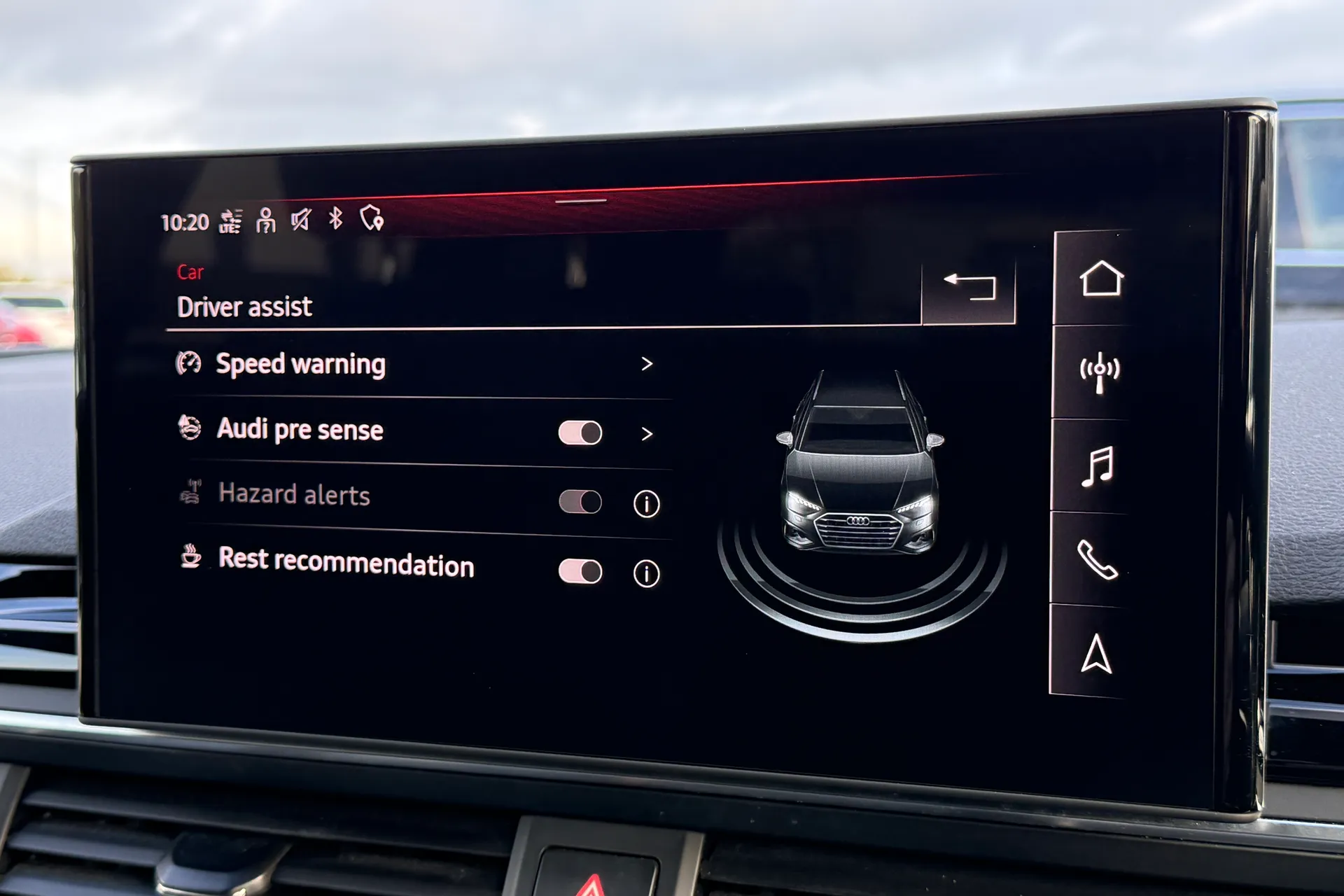 Audi A4 thumbnail image number 10