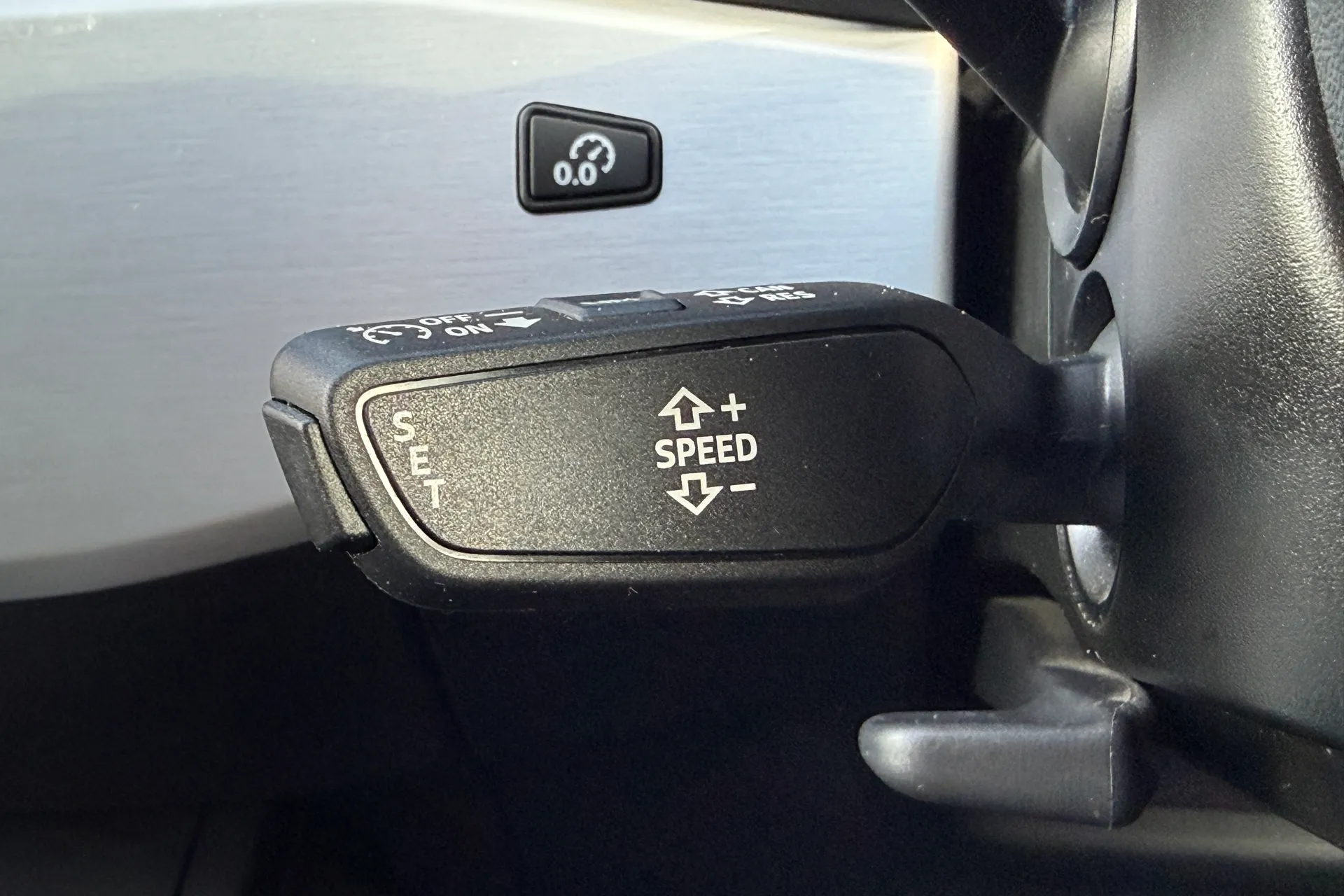 Audi A4 thumbnail image number 15